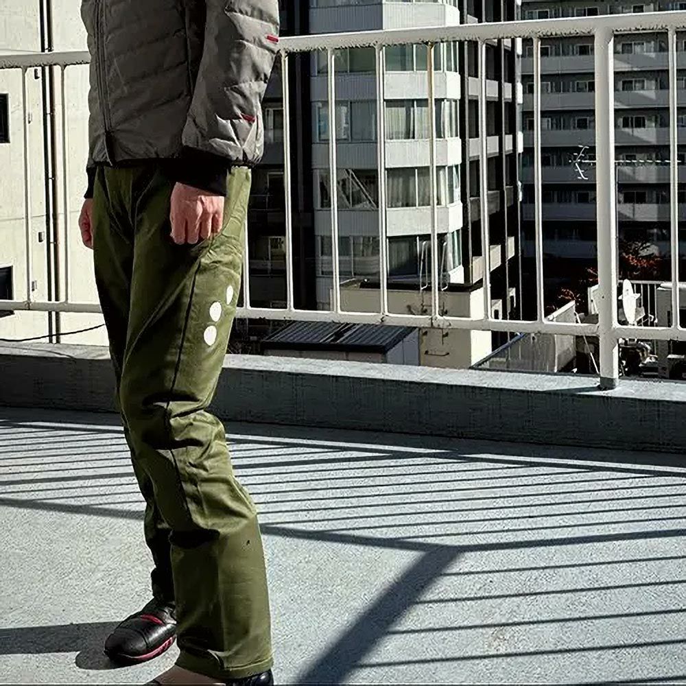 SHINICHIRO ARAKAWA｜SA ウィンター パンツ｜その他パンツ｜カーキ｜モデル着用