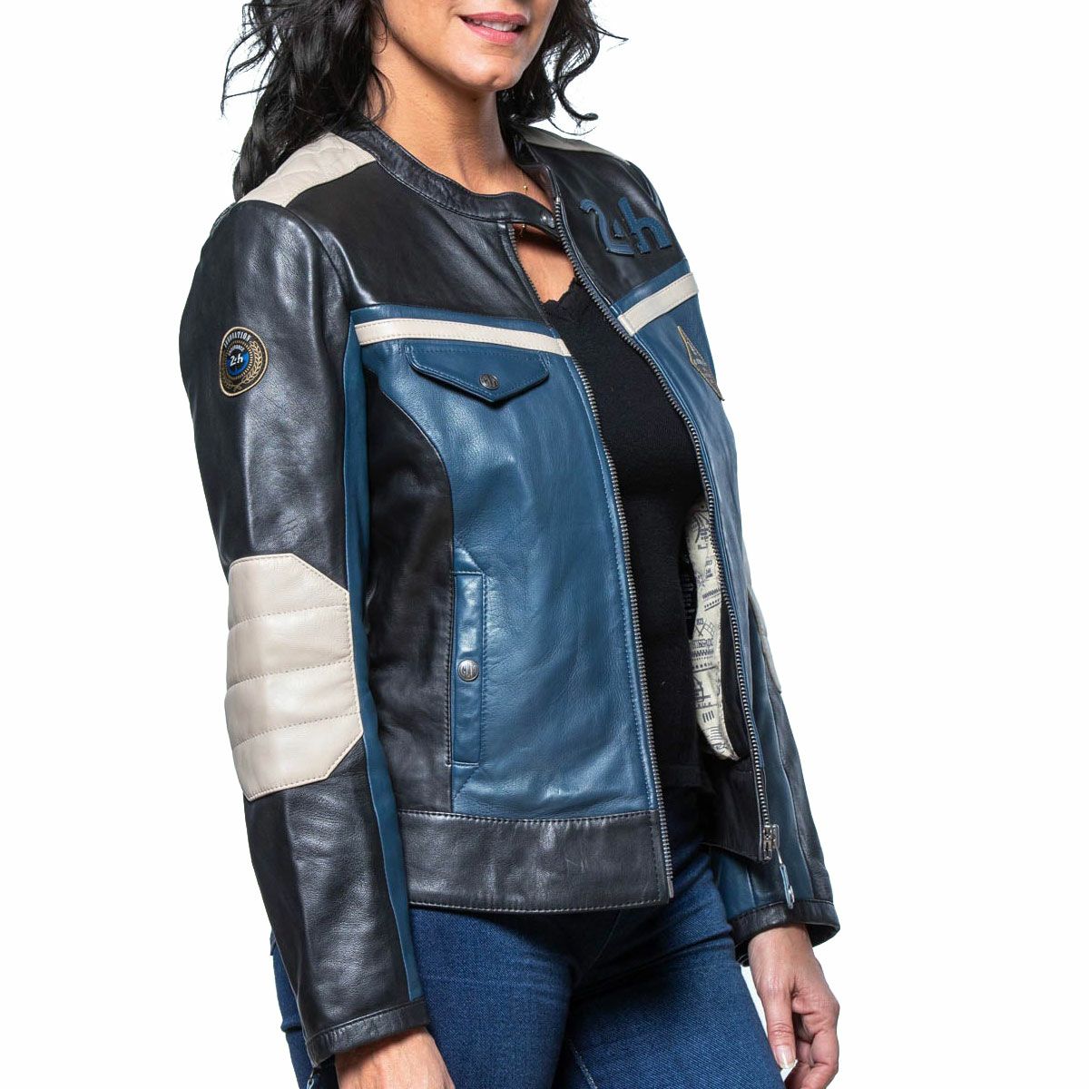 CLASSIC LEGEND MOTORS｜ル・マン 24時間レース STACIE レディース レザー ジャケット｜アウター｜ロイヤルブルー｜モデル着用