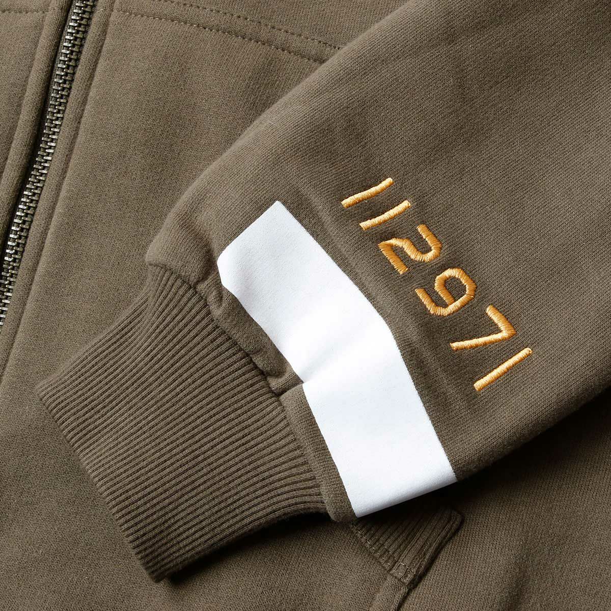 BARNSTORMER｜B-25C-1 ”Dirty Dora” serial n°41-112971 フーディー｜カーキ