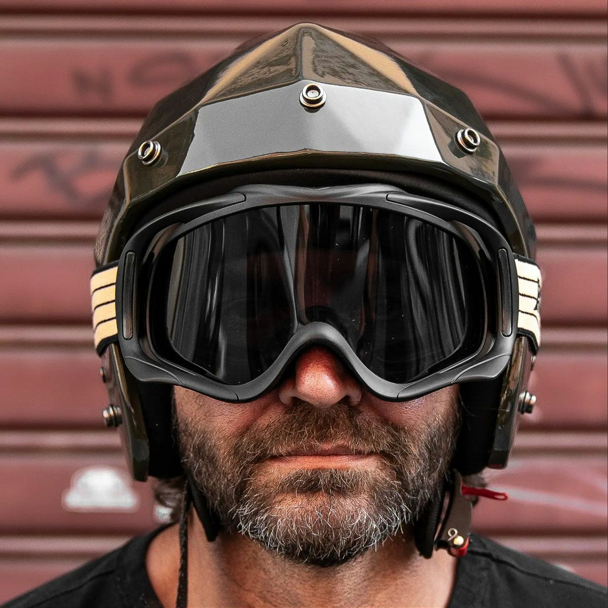 HolyFreedom｜スノーホイールズ FUME ゴーグル｜SNOWHEELS　FUME｜モデル着用