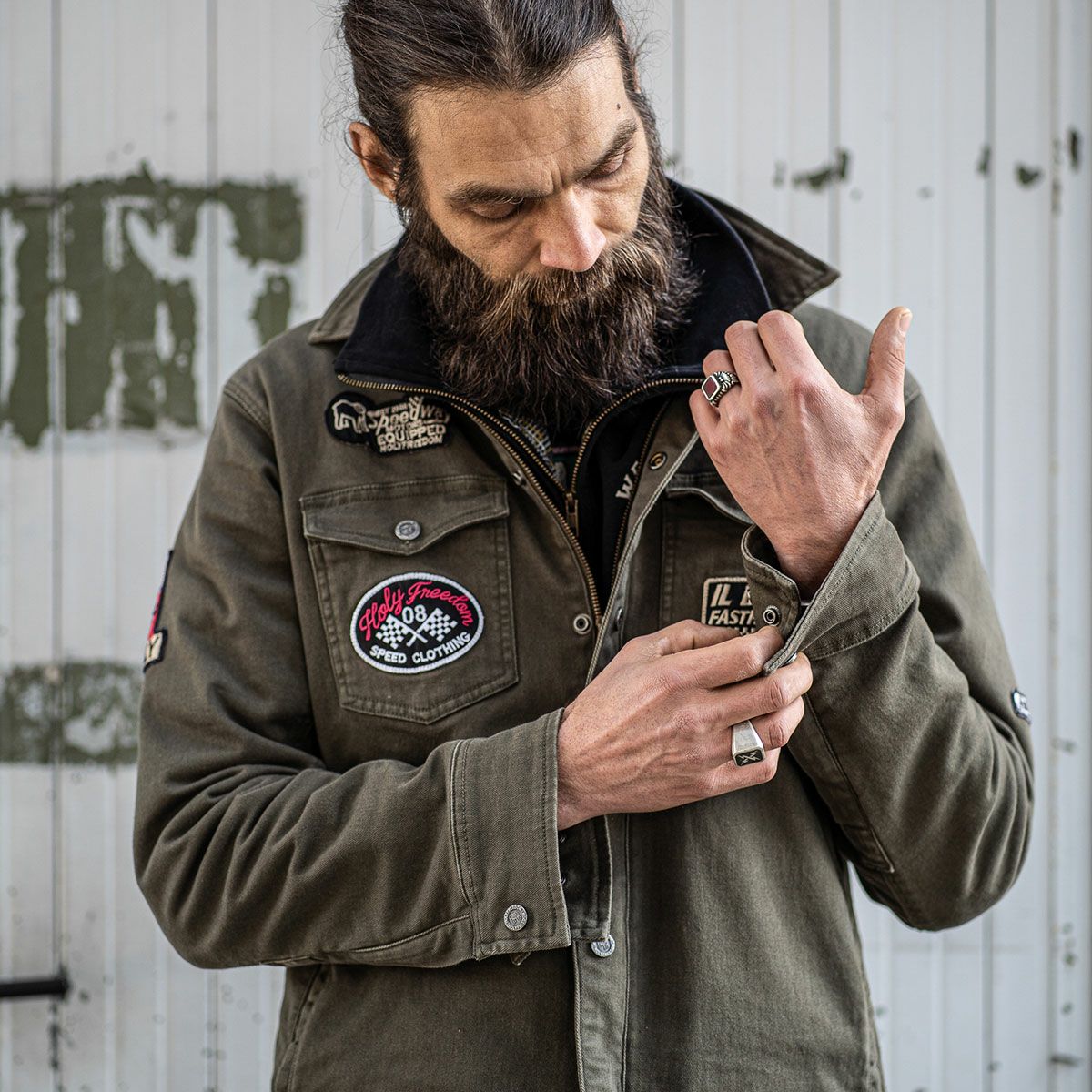 HolyFreedom｜リューテナント ジャケット｜ファブリック｜オリーブ｜モデル着用