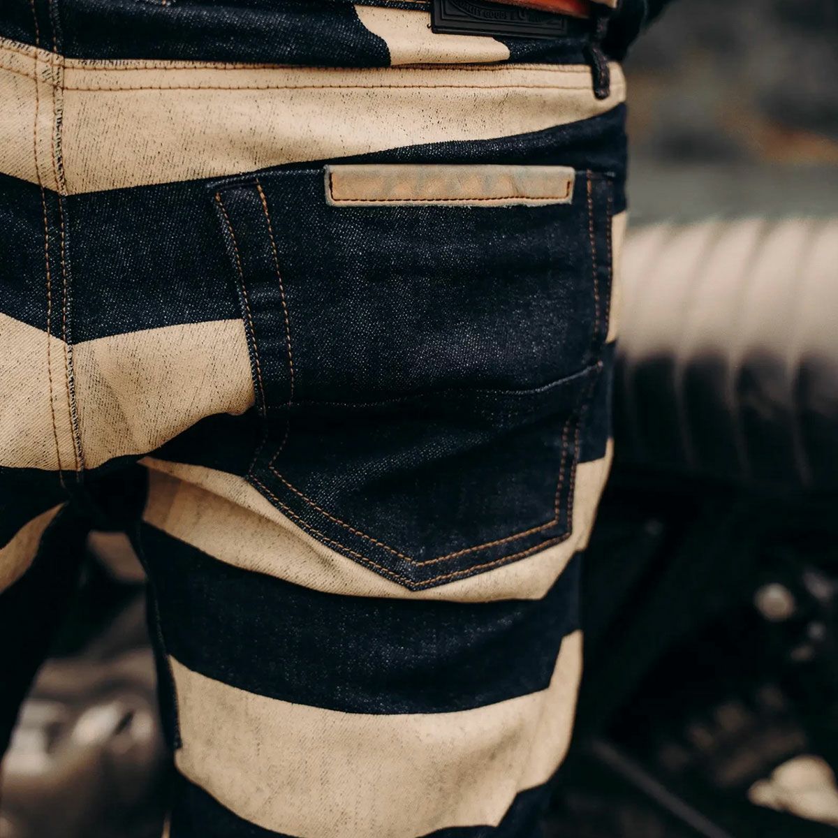 HolyFreedom｜リノ リンスドジーンズ｜デニム｜LINSED｜モデル着用