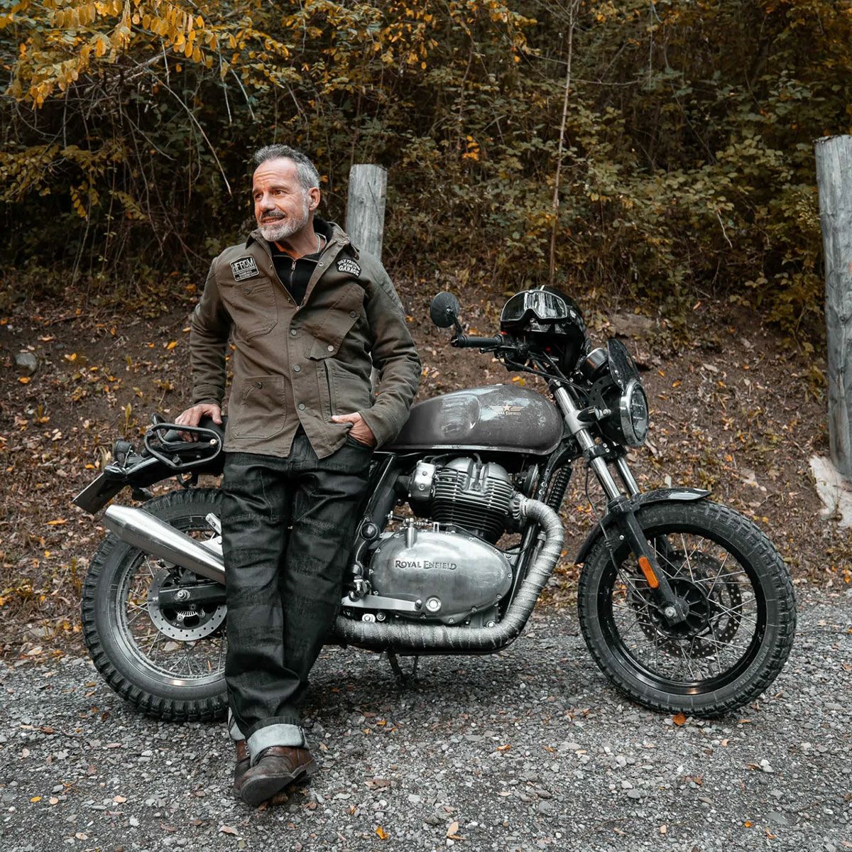 HolyFreedom｜カックル ブラックジーンズ｜デニム｜ブラック