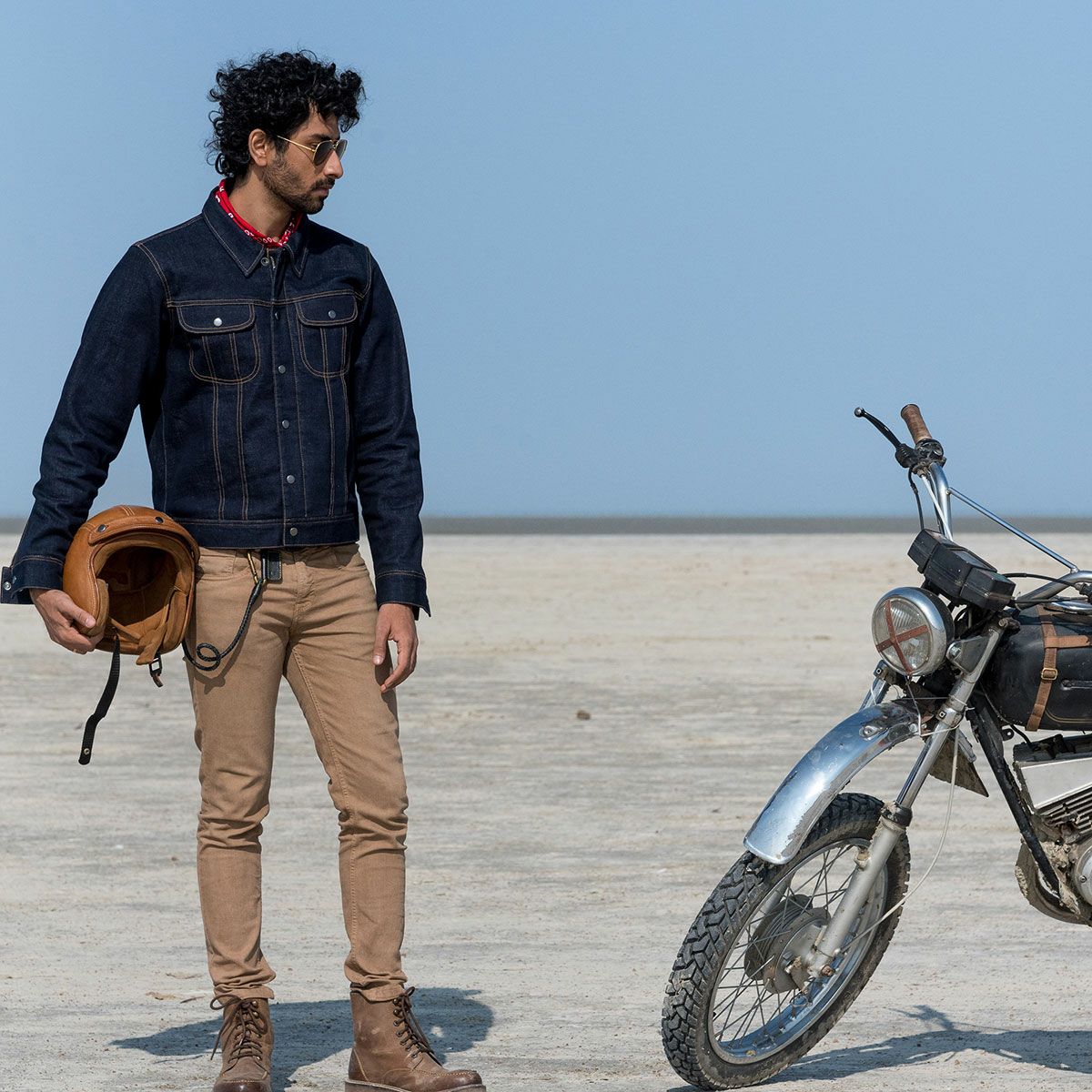 Trip Machine｜”ゼロ” デニム ライディングジャケット｜ファブリック｜インディゴ｜モデル着用