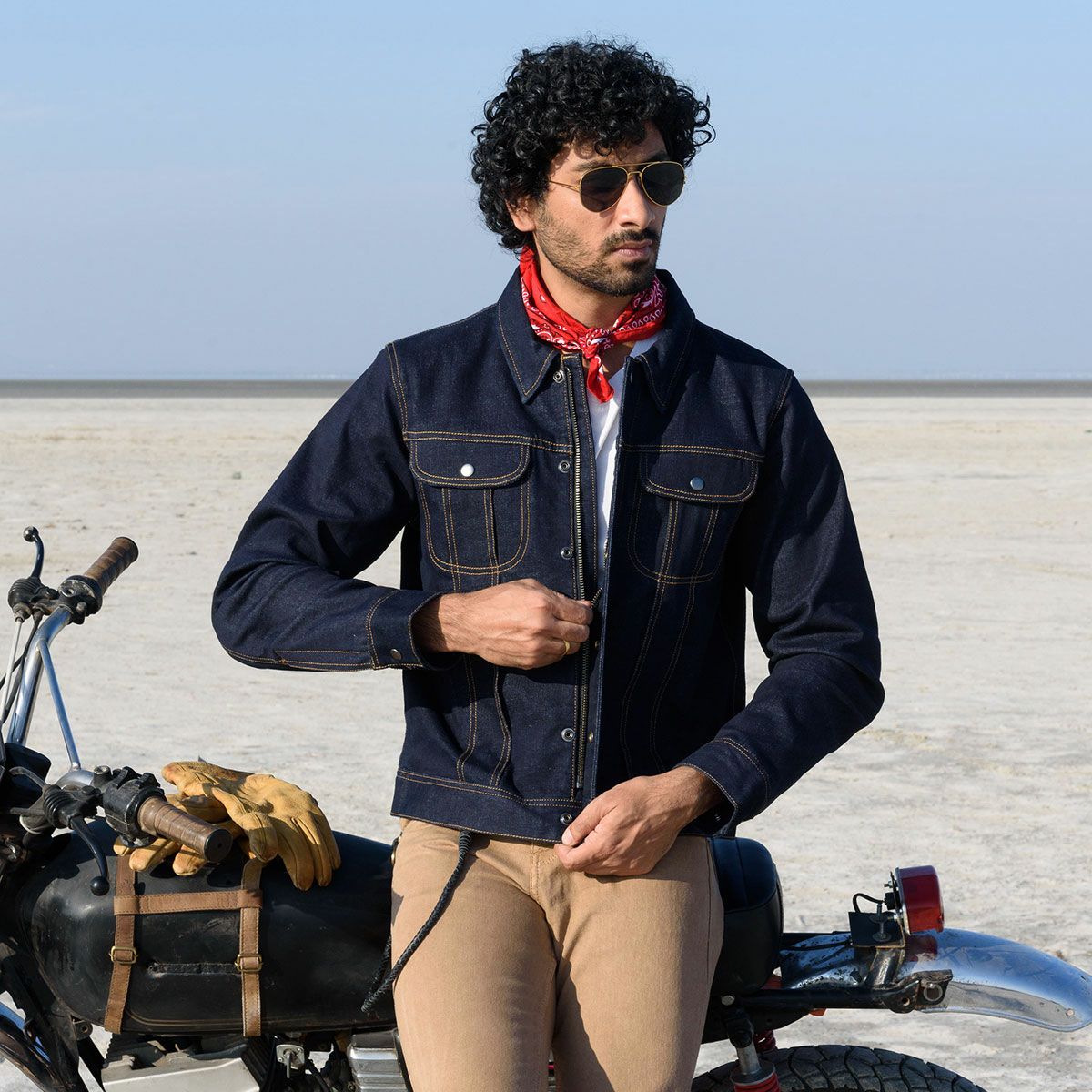 Trip Machine｜”ゼロ” デニム ライディングジャケット｜ファブリック｜インディゴ｜モデル着用