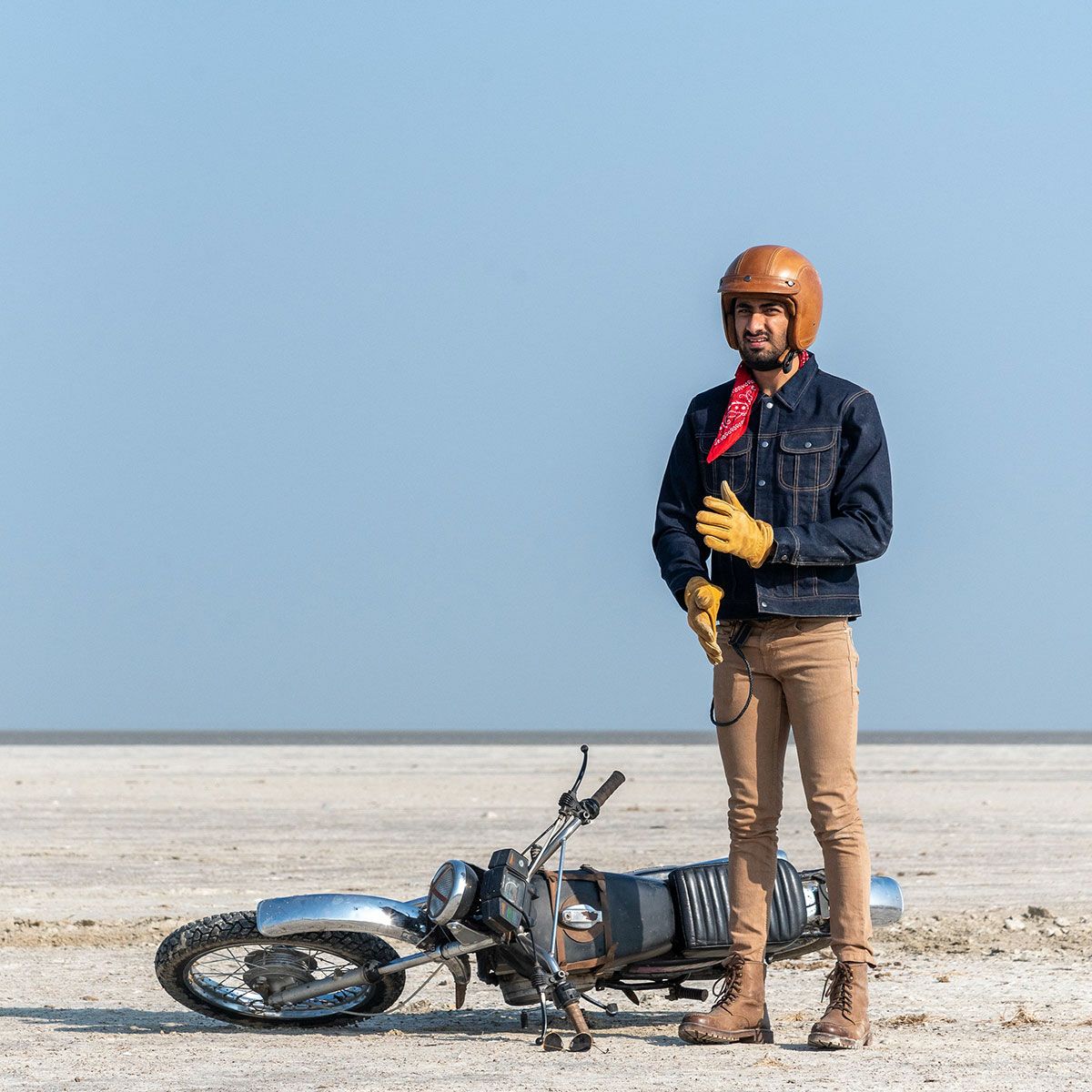 Trip Machine｜”ゼロ” デニム ライディングジャケット｜ファブリック｜インディゴ｜モデル着用