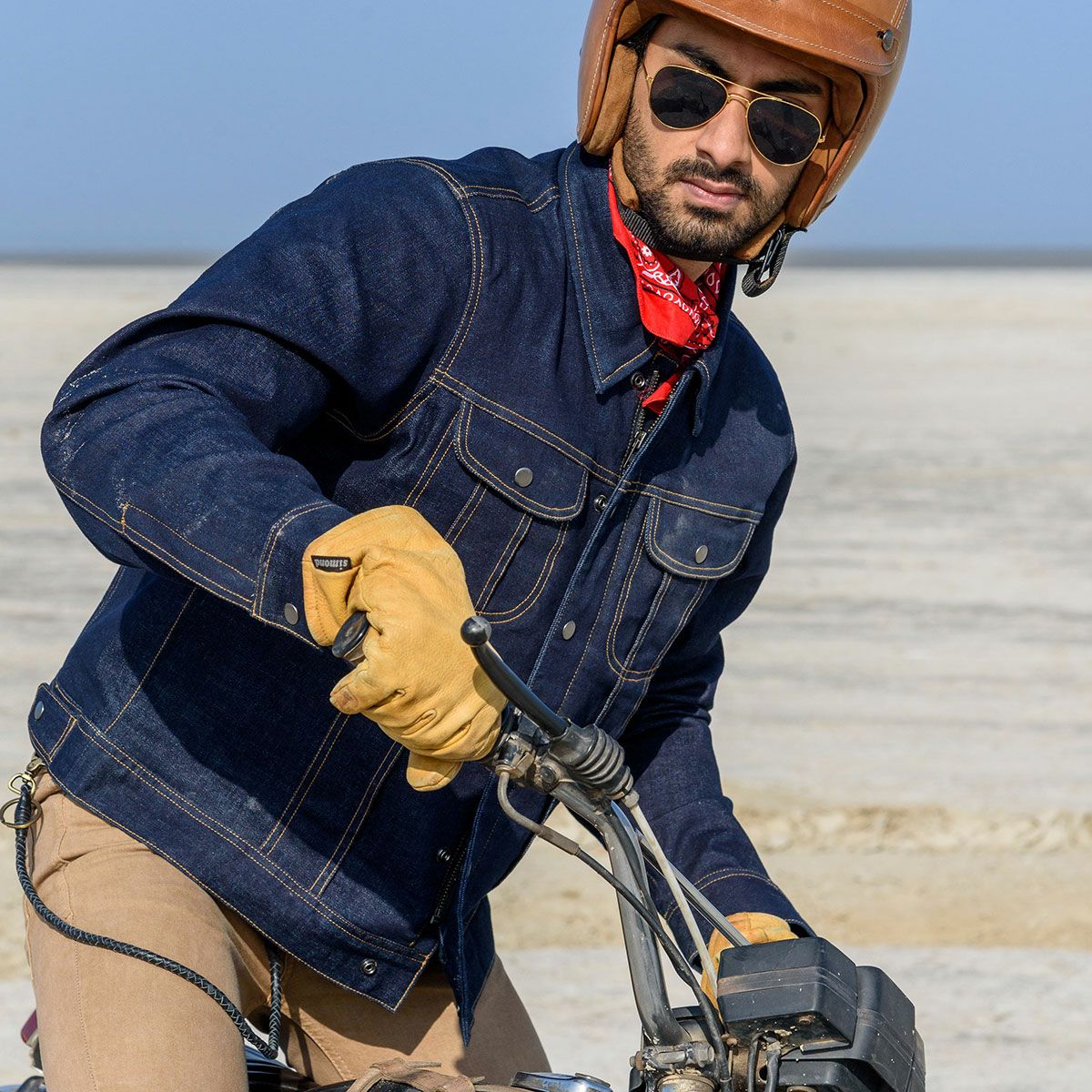 Trip Machine｜”ゼロ” デニム ライディングジャケット｜ファブリック｜インディゴ｜モデル着用