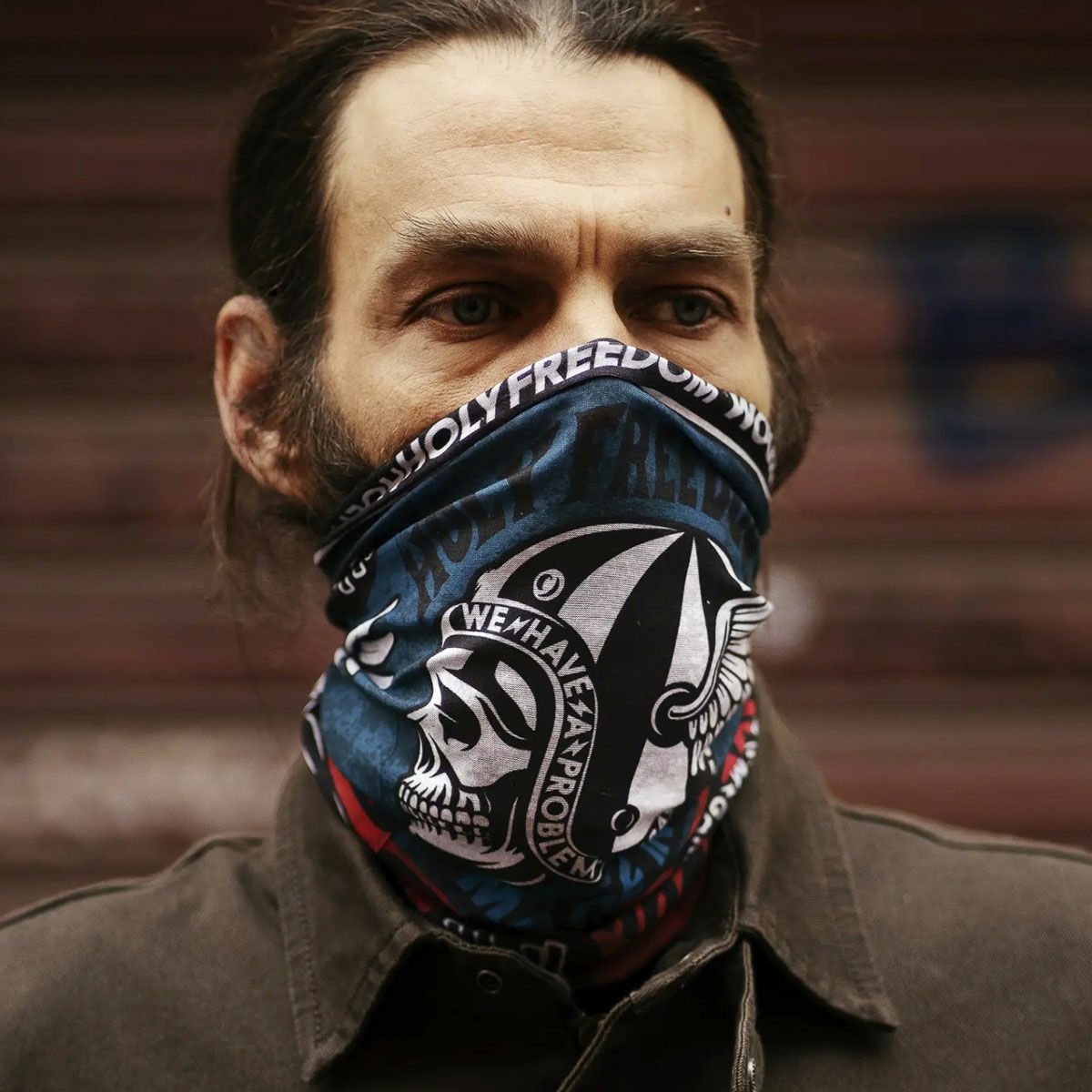 HolyFreedom｜プリマロフト マルチ ファンクション チューブ｜ネックカバー｜POKER SKULL｜モデル着用