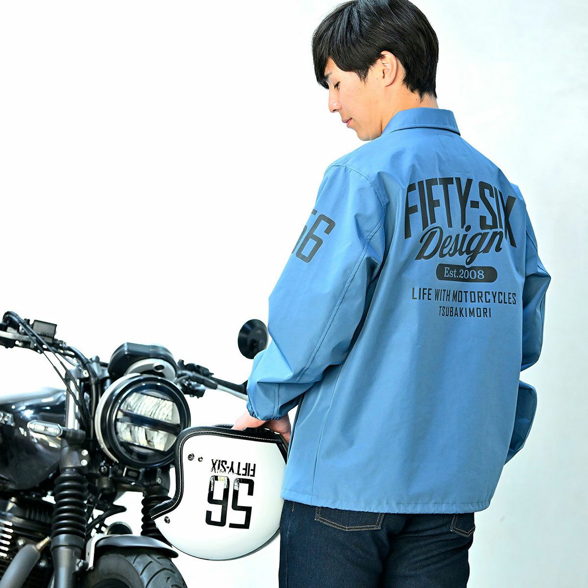 56design｜スリーレイヤードコーチジャケット｜ファブリック｜アッシュブルー｜モデル着用