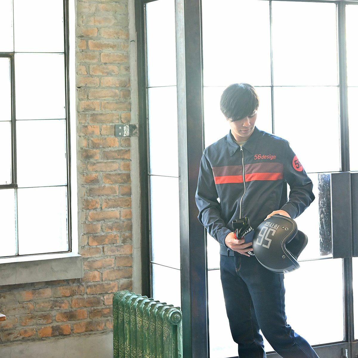 56design｜フィフティーズ ブルゾン｜ファブリック｜ネイビー｜モデル着用