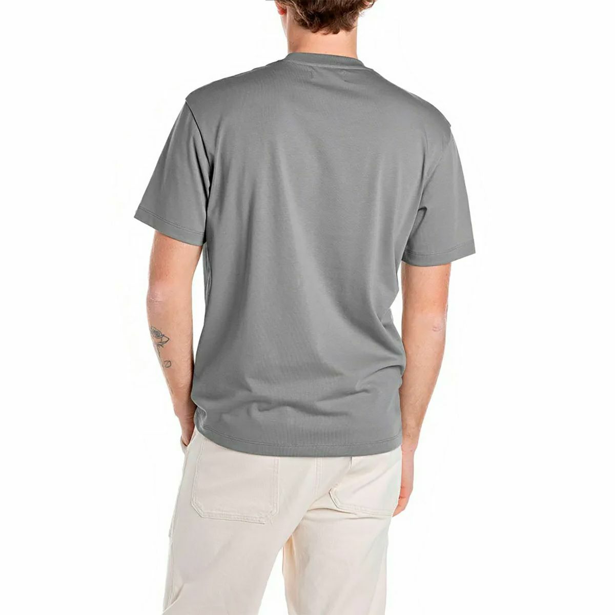 Replay｜リラックスフィット レタリング Tシャツ｜グレーミリタリー｜モデル着用