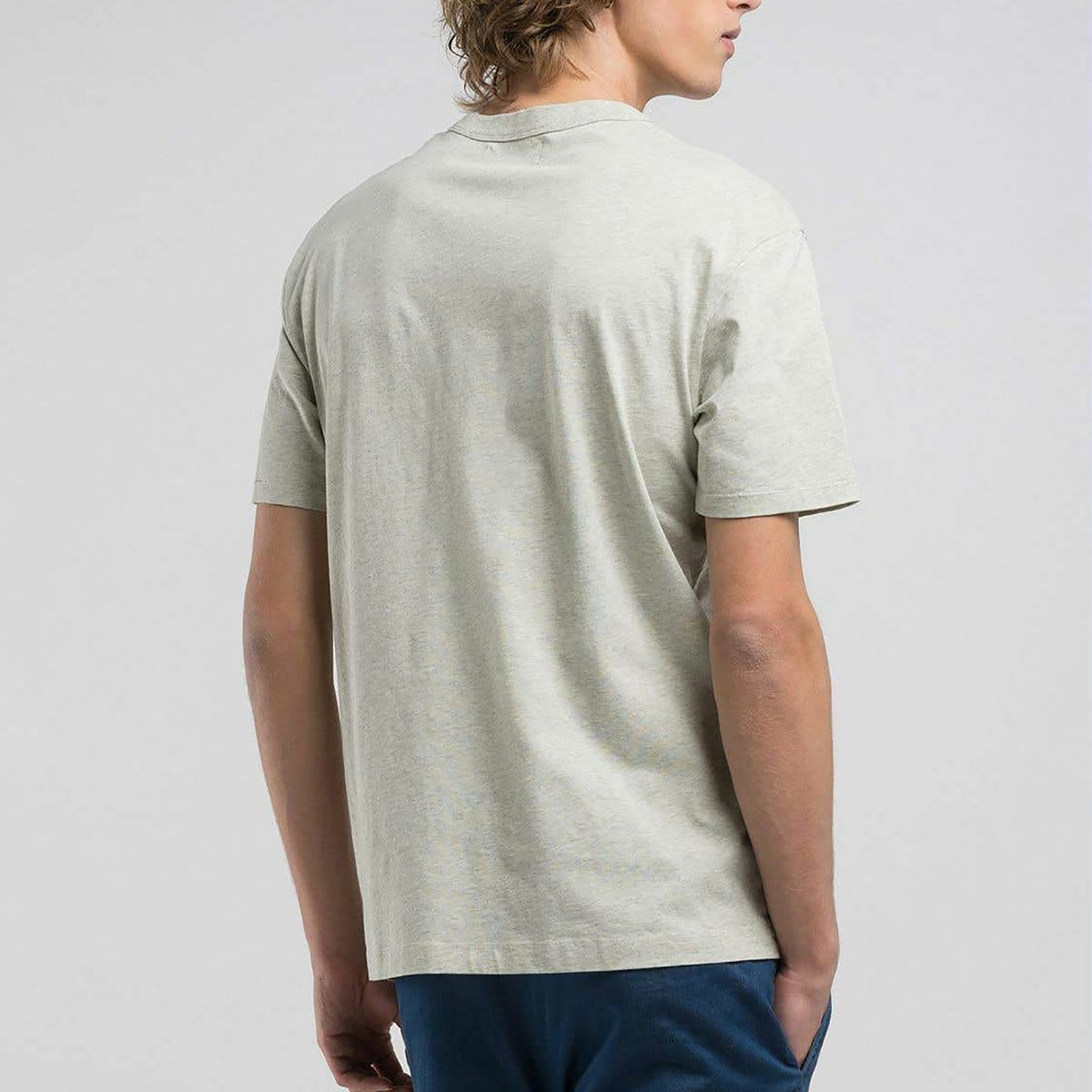 Replay｜エフェクト パッチ Tシャツ｜ライトミントメランジ｜モデル着用