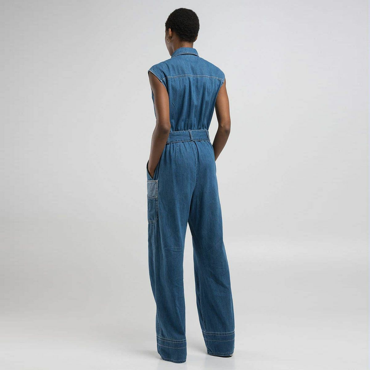 Replay｜リラックスフィット デニム ジャンプスーツ｜オーバーオール｜ミディアムブルー｜モデル着用
