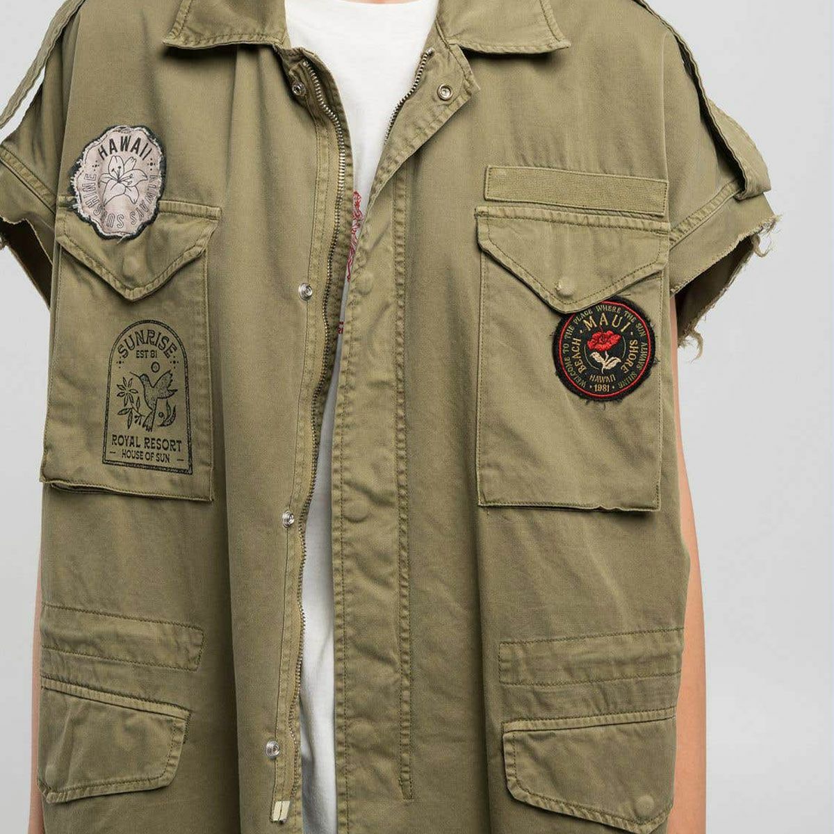 Replay｜ドローストリング ツイル シャツ｜ウィードグリーン｜モデル着用