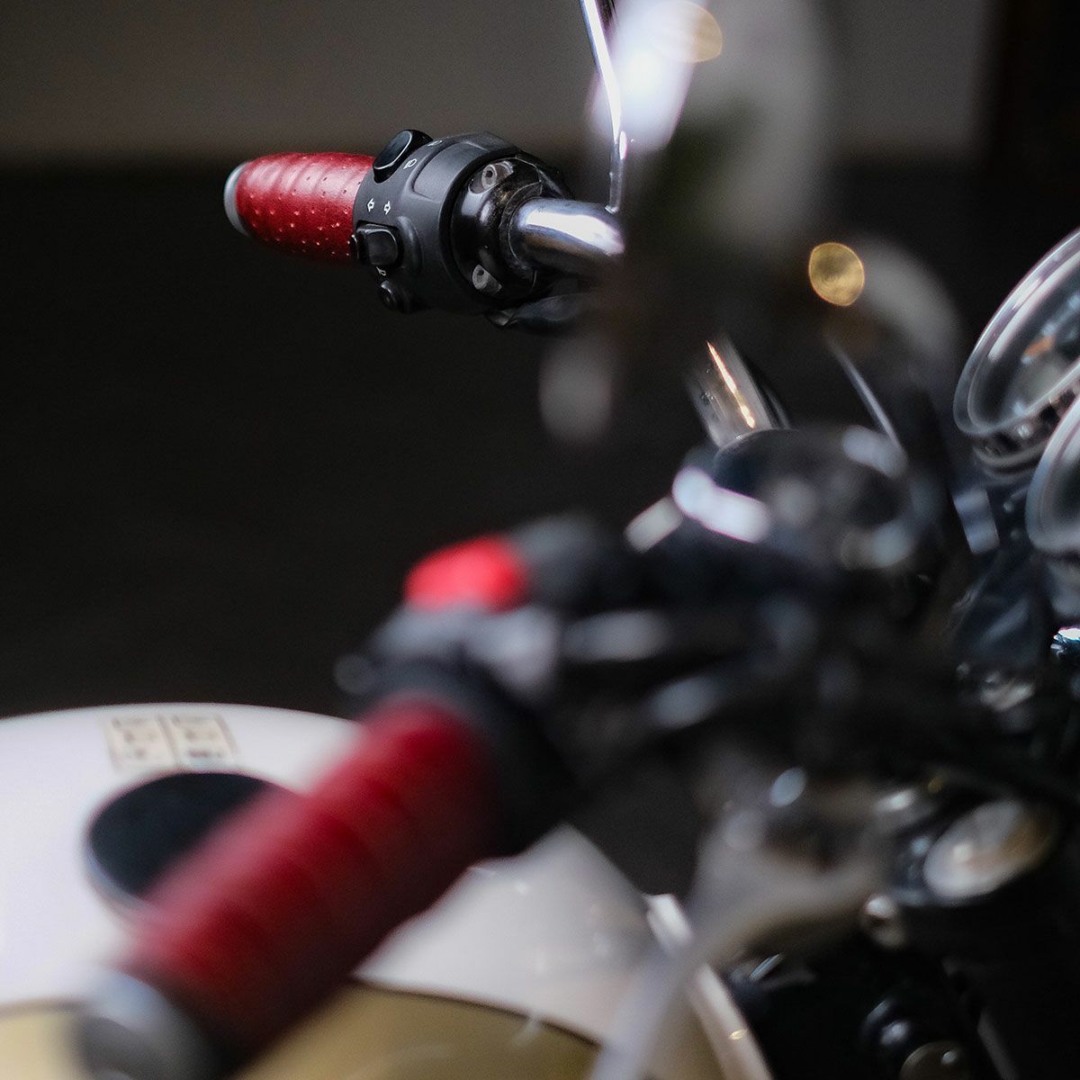 Trip Machine｜グリップ ラップ パンチング｜その他雑貨｜チェリーレッド｜使用イメージ