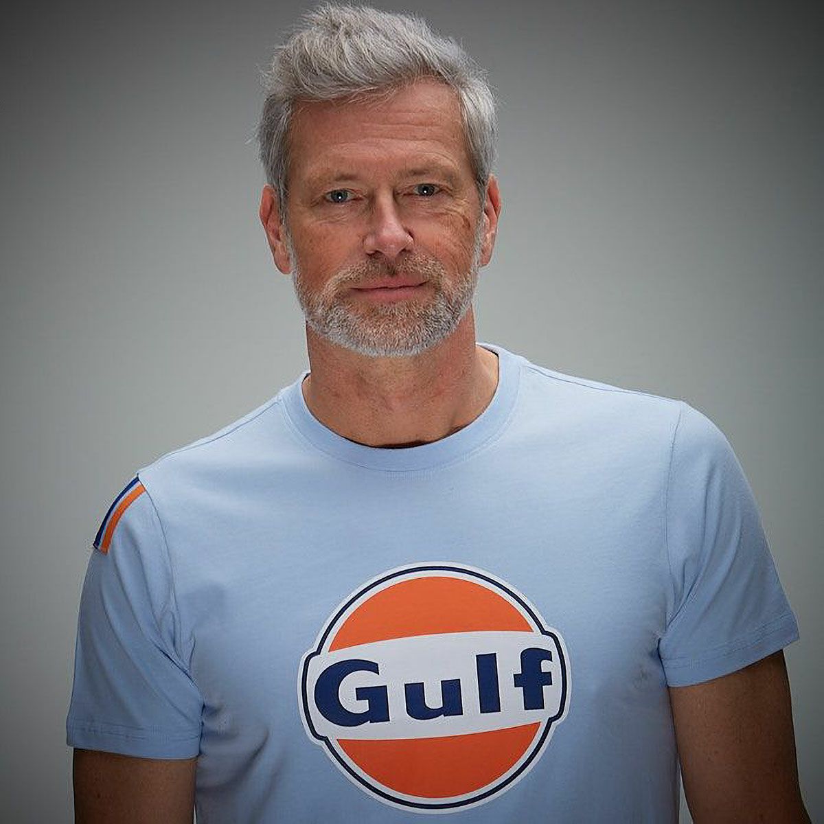 GULF｜ガルフ クラシック Tシャツ｜ライトブルー｜モデル着用