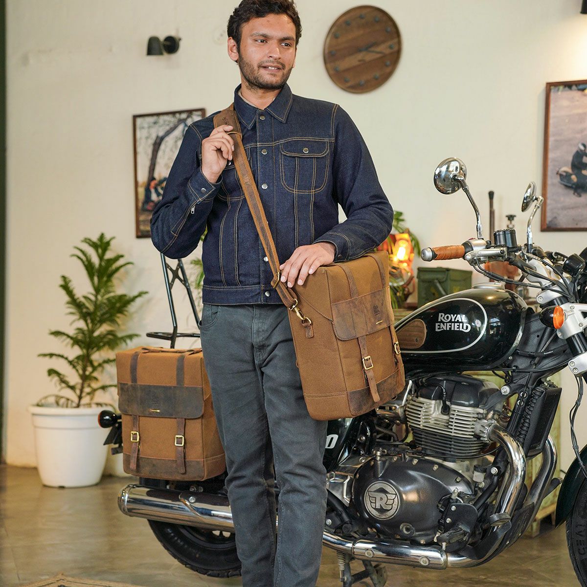 Trip Machine｜ベンチュラ サドルバッグ（左右ペア）｜サイドバッグ｜タバコブラウン｜使用イメージ