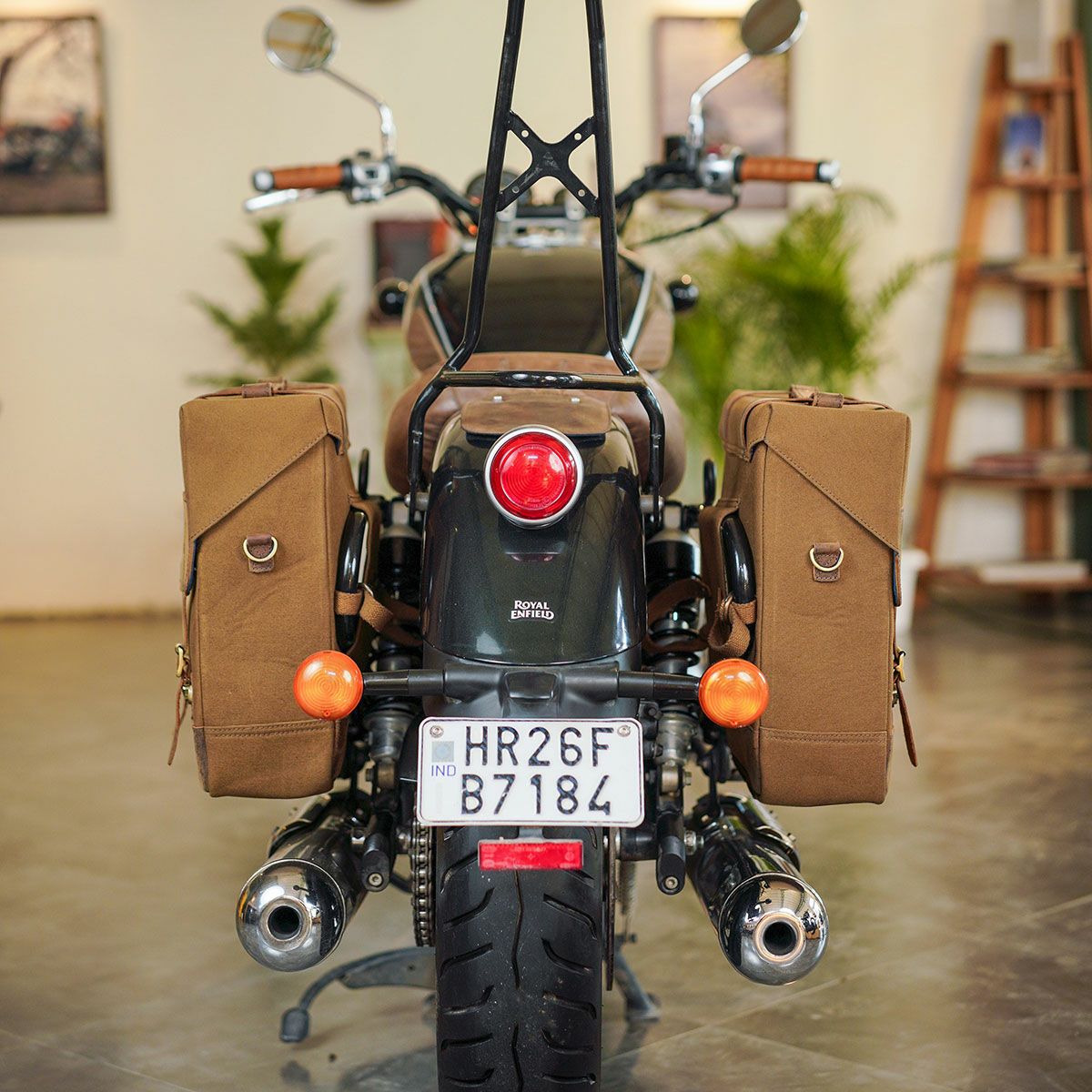 Trip Machine｜ベンチュラ サドルバッグ（左右ペア）｜サイドバッグ｜タバコブラウン｜使用イメージ