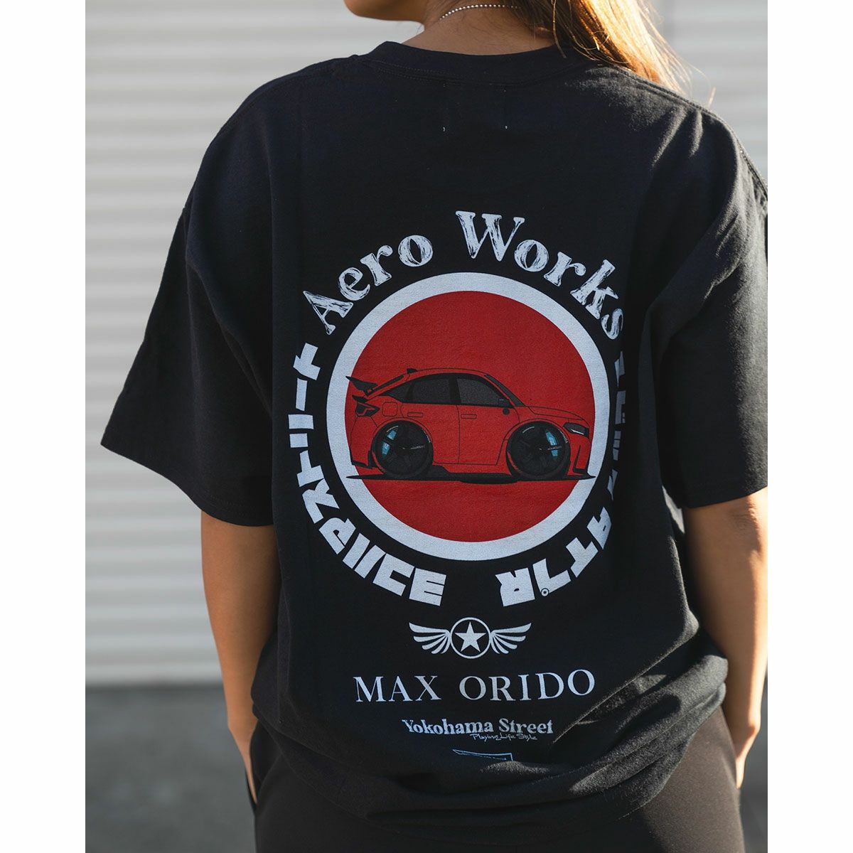 MAX ORIDO｜MAX ORIDO Civic Tシャツ｜ブラック｜モデル着用