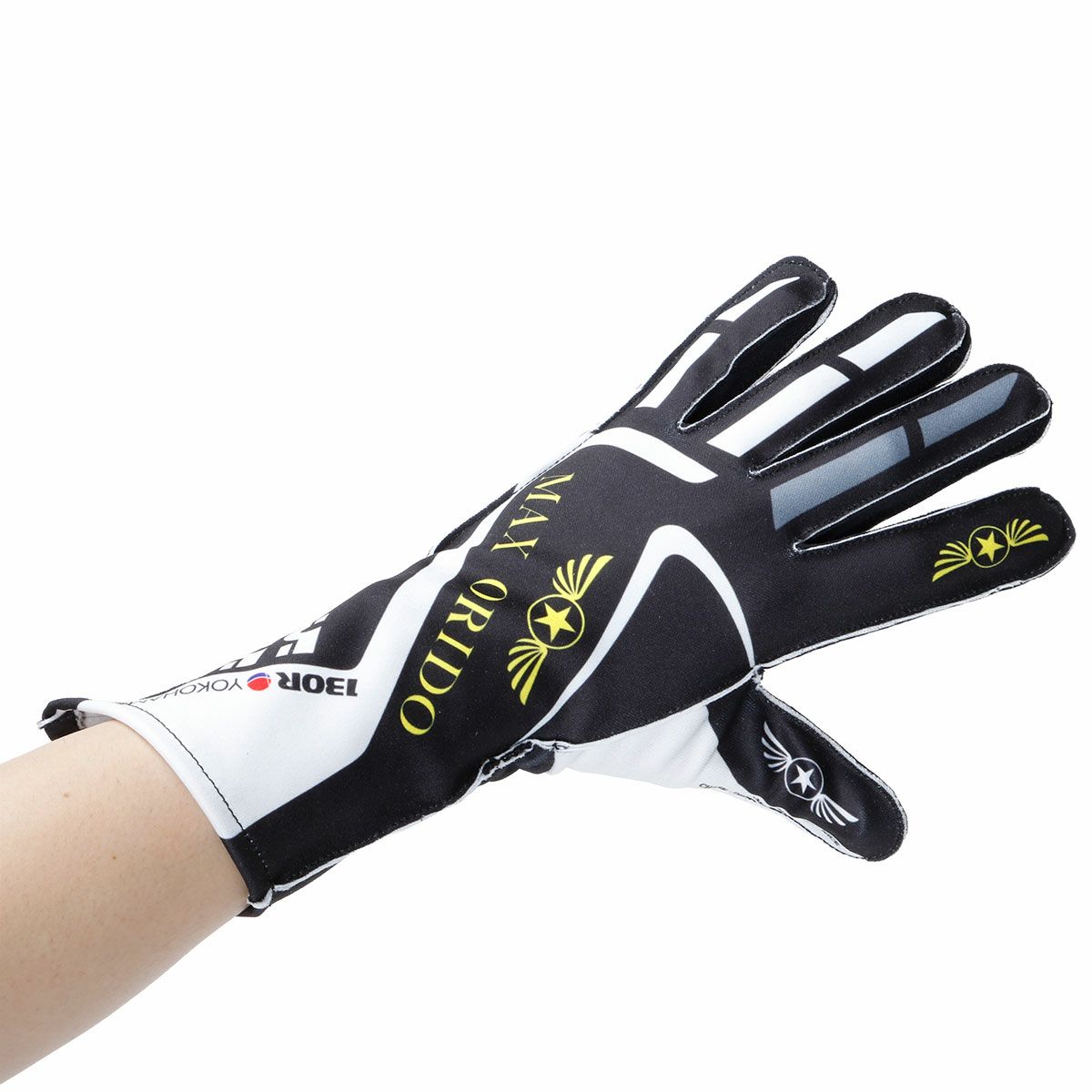 MAX ORIDO｜MAX ORIDO ドライビング グローブ｜ブラック｜モデル着用