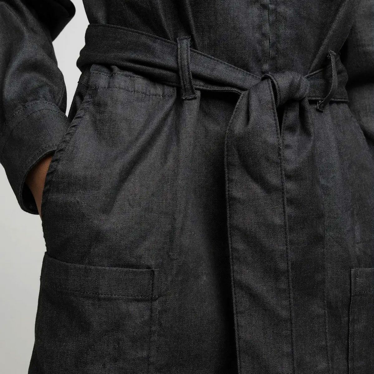 Replay｜リラックスフィット デニム ジャンプスーツ｜オーバーオール｜ブラック｜モデル着用