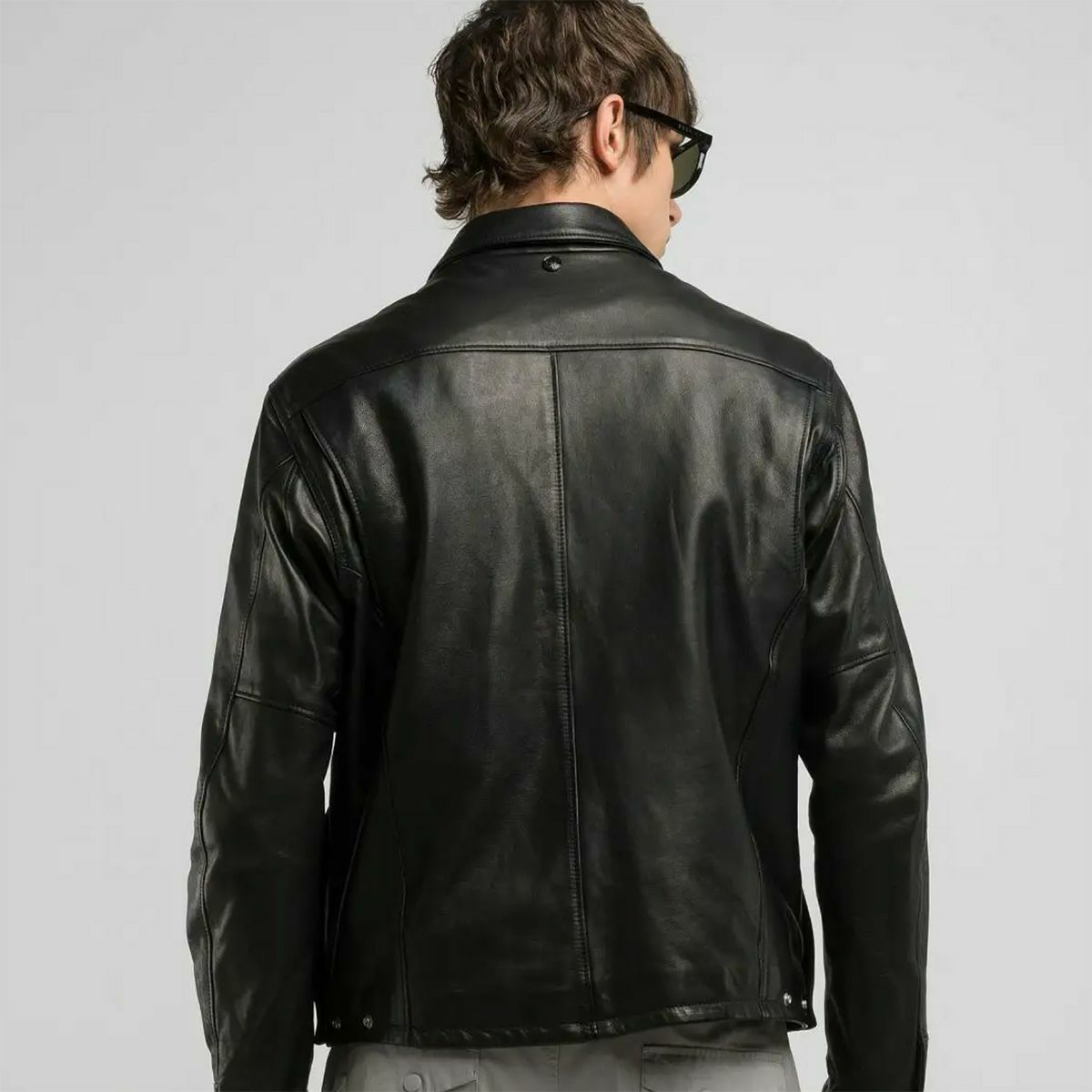 Replay｜ワックスレザージャケット｜ブラック｜モデル着用