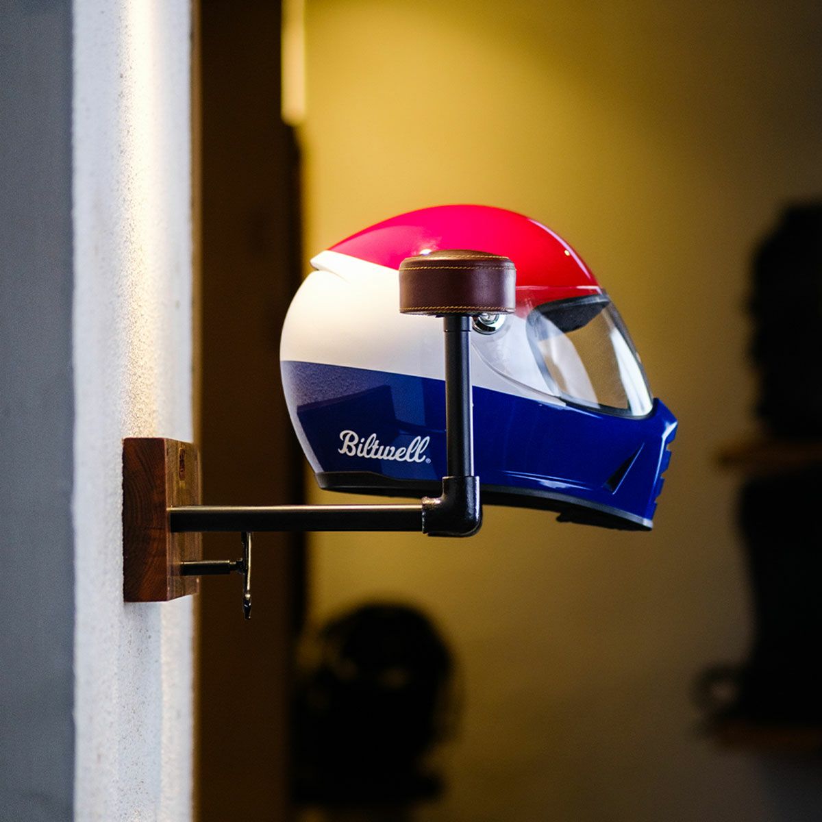 ツイン ヘルメット ハンガー | モトーリモーダ公式オンラインショップ