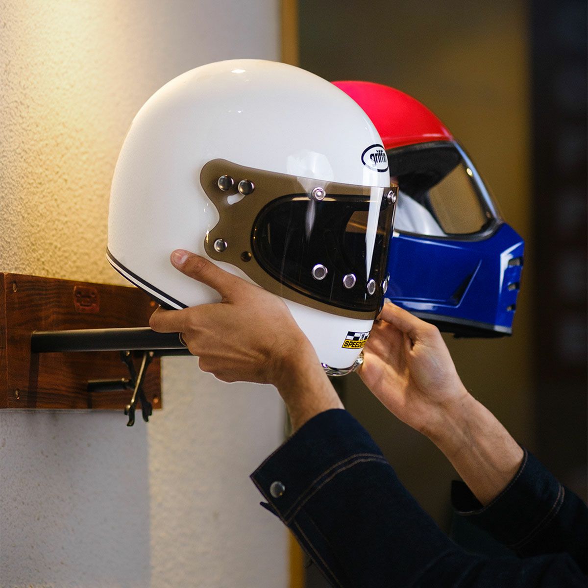 Trip Machine｜ツイン ヘルメット ハンガー｜その他雑貨｜使用イメージ