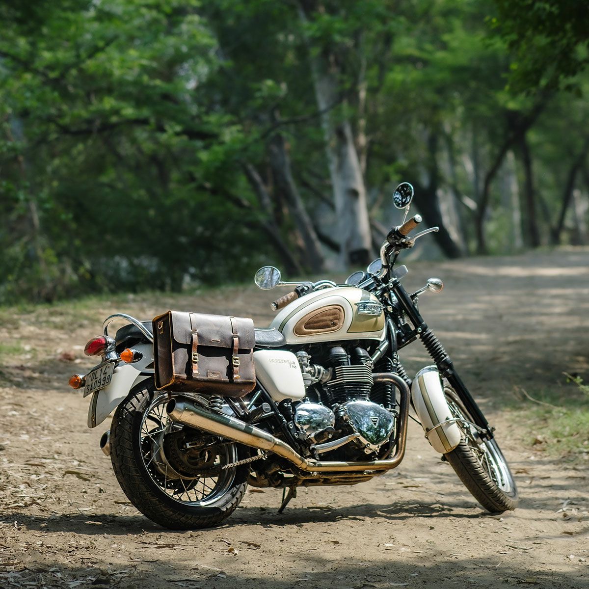 Trip Machine｜レガシー サドルバッグ（左右ペア）｜サイドバッグ｜コニャック｜使用イメージ