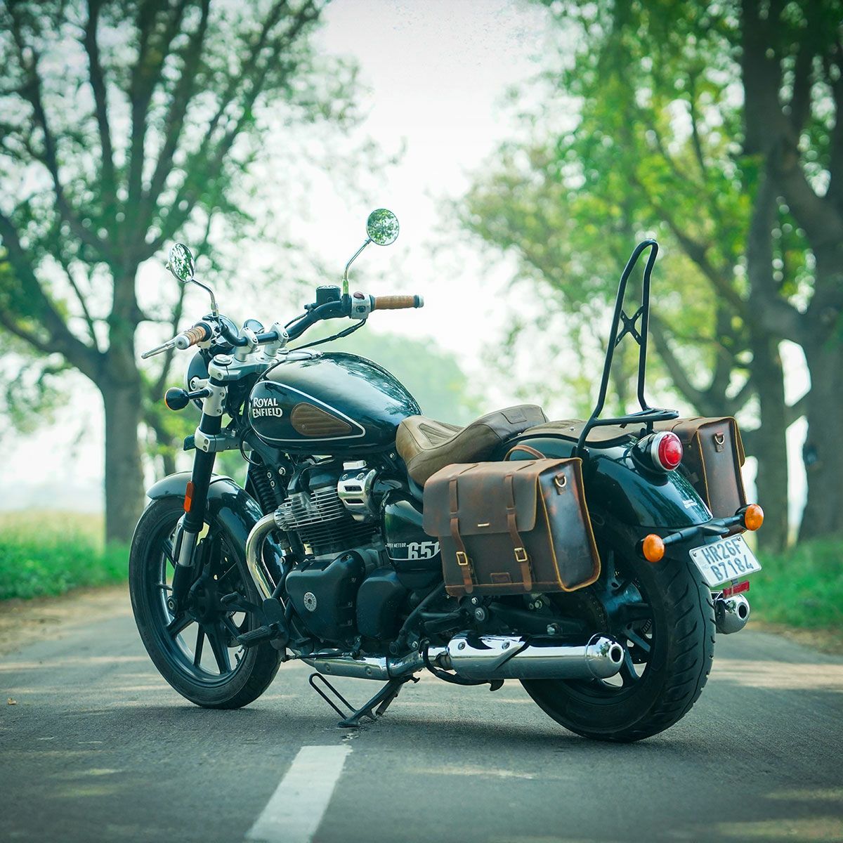 Trip Machine｜レガシー サドルバッグ（左右ペア）｜サイドバッグ｜コニャック｜使用イメージ