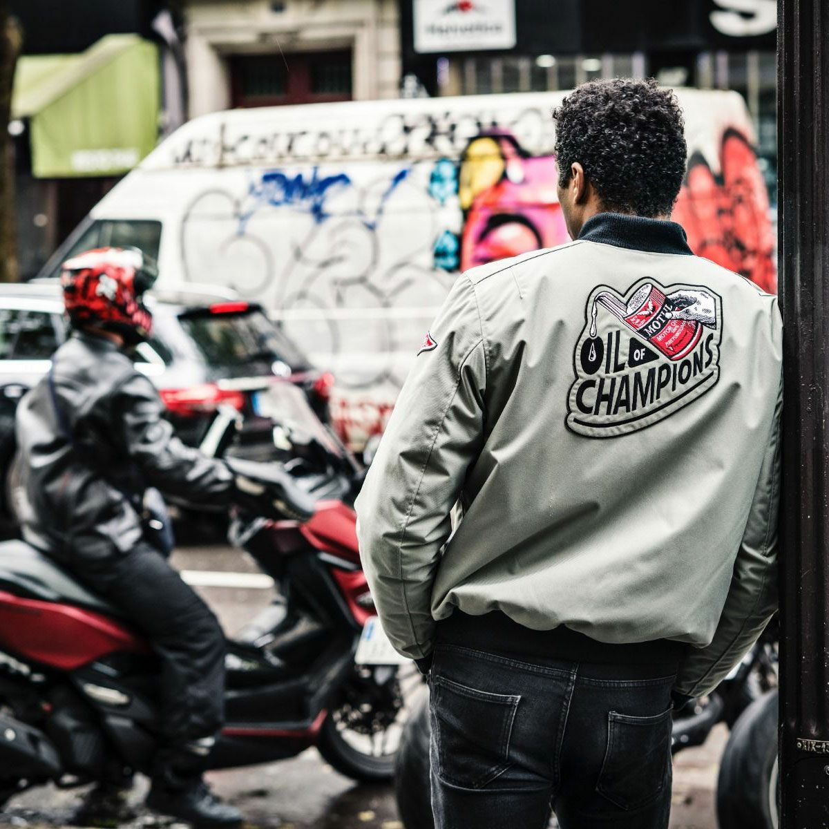 helstons｜ツイン ジャケット｜ファブリック｜グレー｜モデル着用