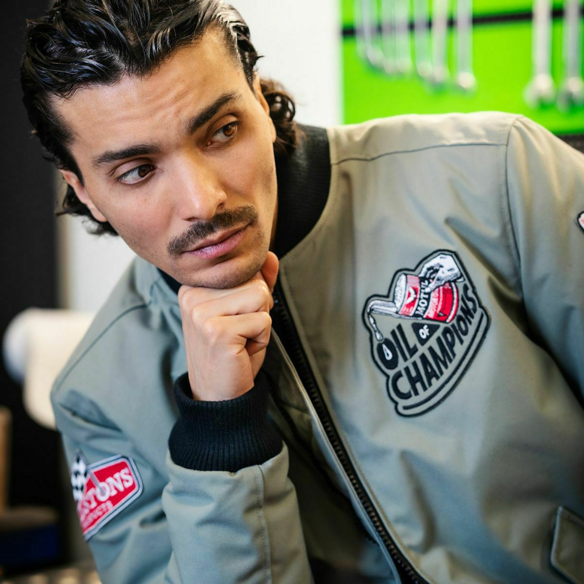 helstons｜ツイン ジャケット｜アウター｜グレー｜モデル着用