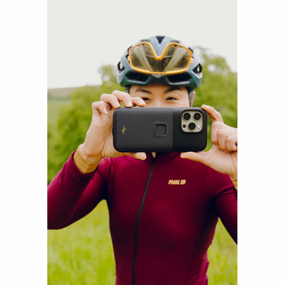 Peak Design｜ナー ケース iPhone 16 Pro / Pro Max｜その他雑貨｜使用イメージ