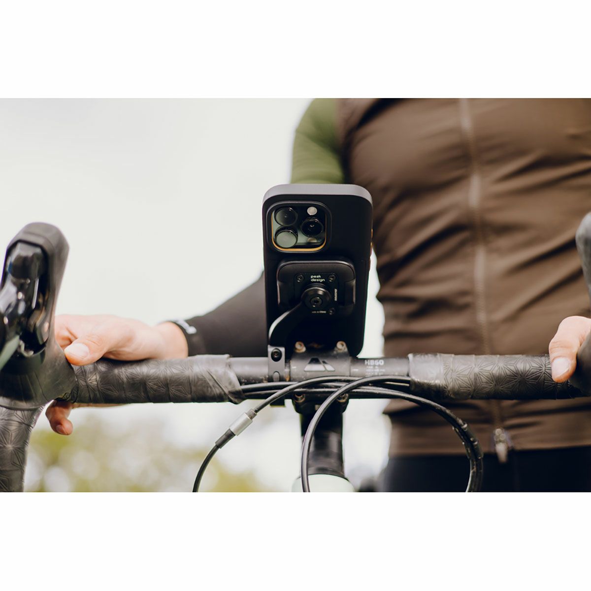 Peak Design｜ナー ケース iPhone 16 Pro / Pro Max｜その他雑貨｜使用イメージ