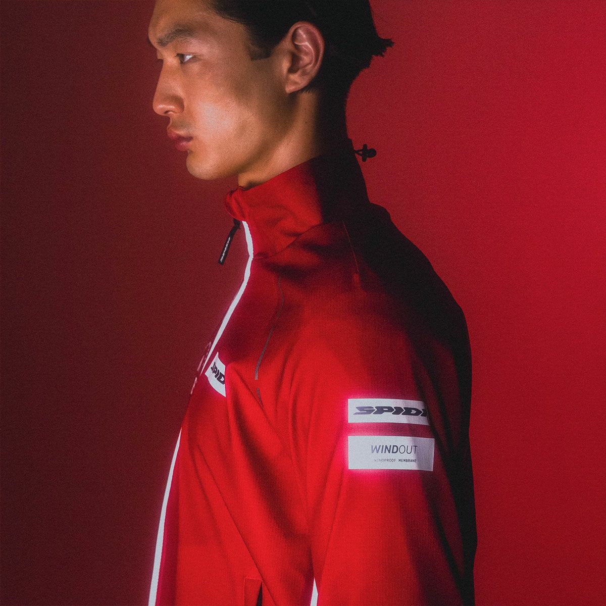 SPIDI｜ピット レーン｜ファブリック｜レッド｜モデル着用