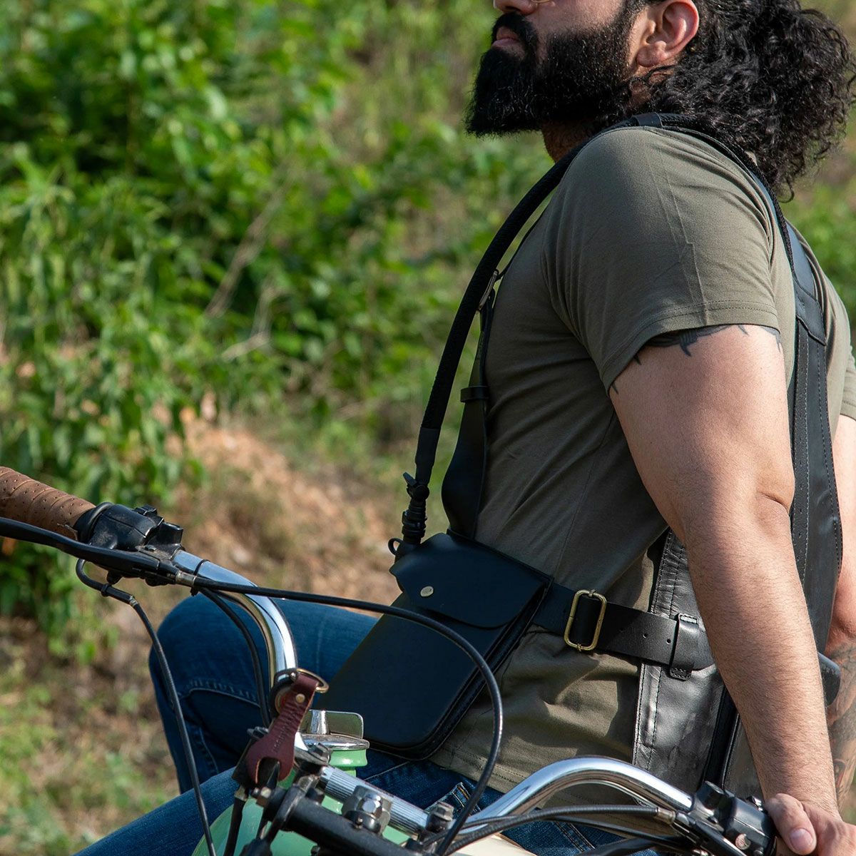 Trip Machine｜サースト エイド キット オールレザー｜その他雑貨｜ブラック｜モデル着用