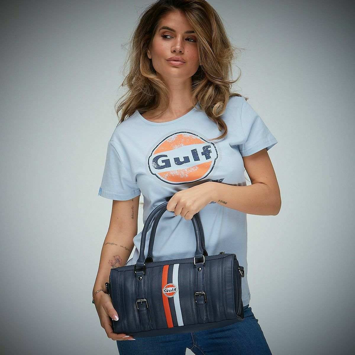 GULF｜ガルフ ボウリングバッグ｜ショルダーバッグ｜ネイビー｜使用イメージ