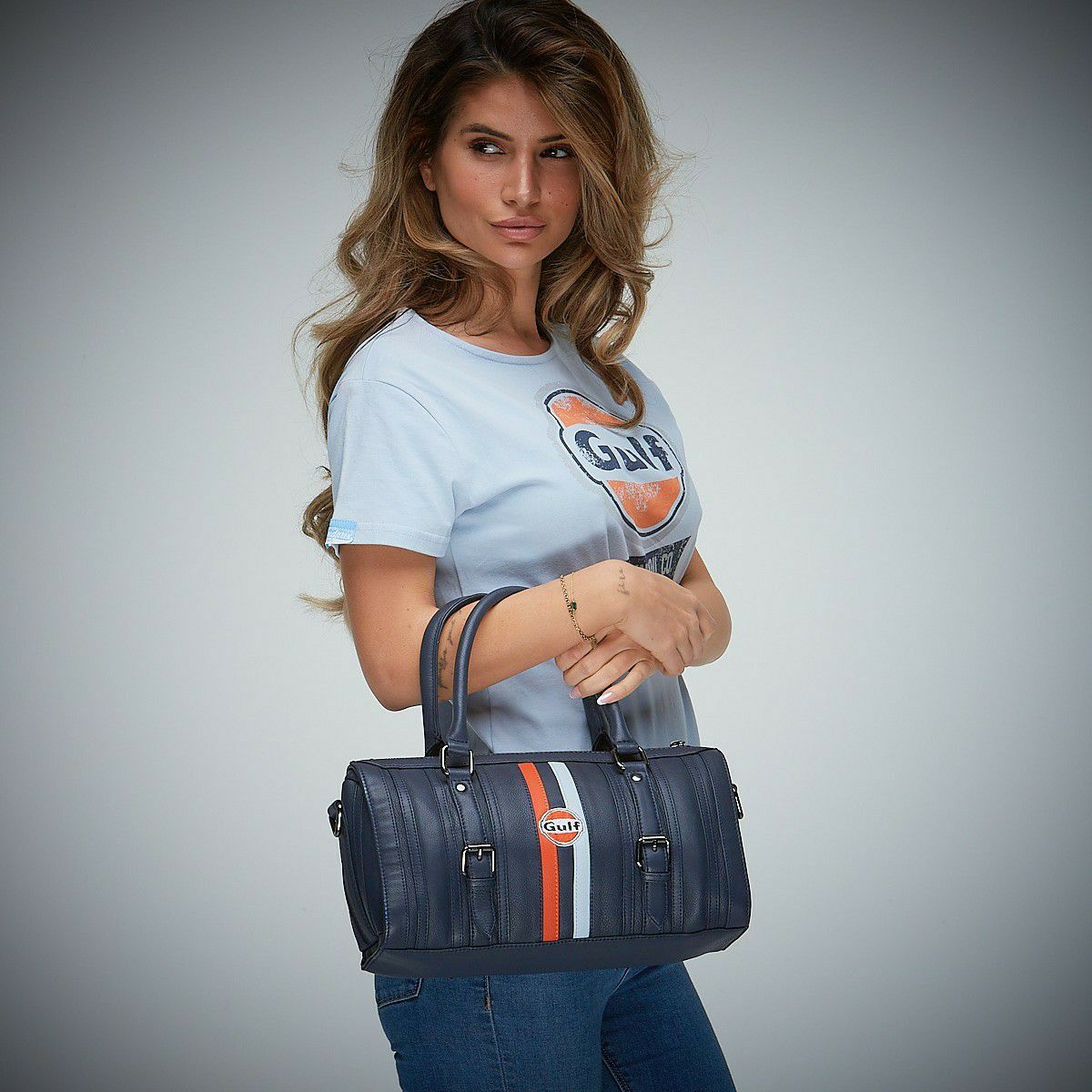 GULF｜ガルフ ボウリングバッグ｜ショルダーバッグ｜ネイビー｜使用イメージ