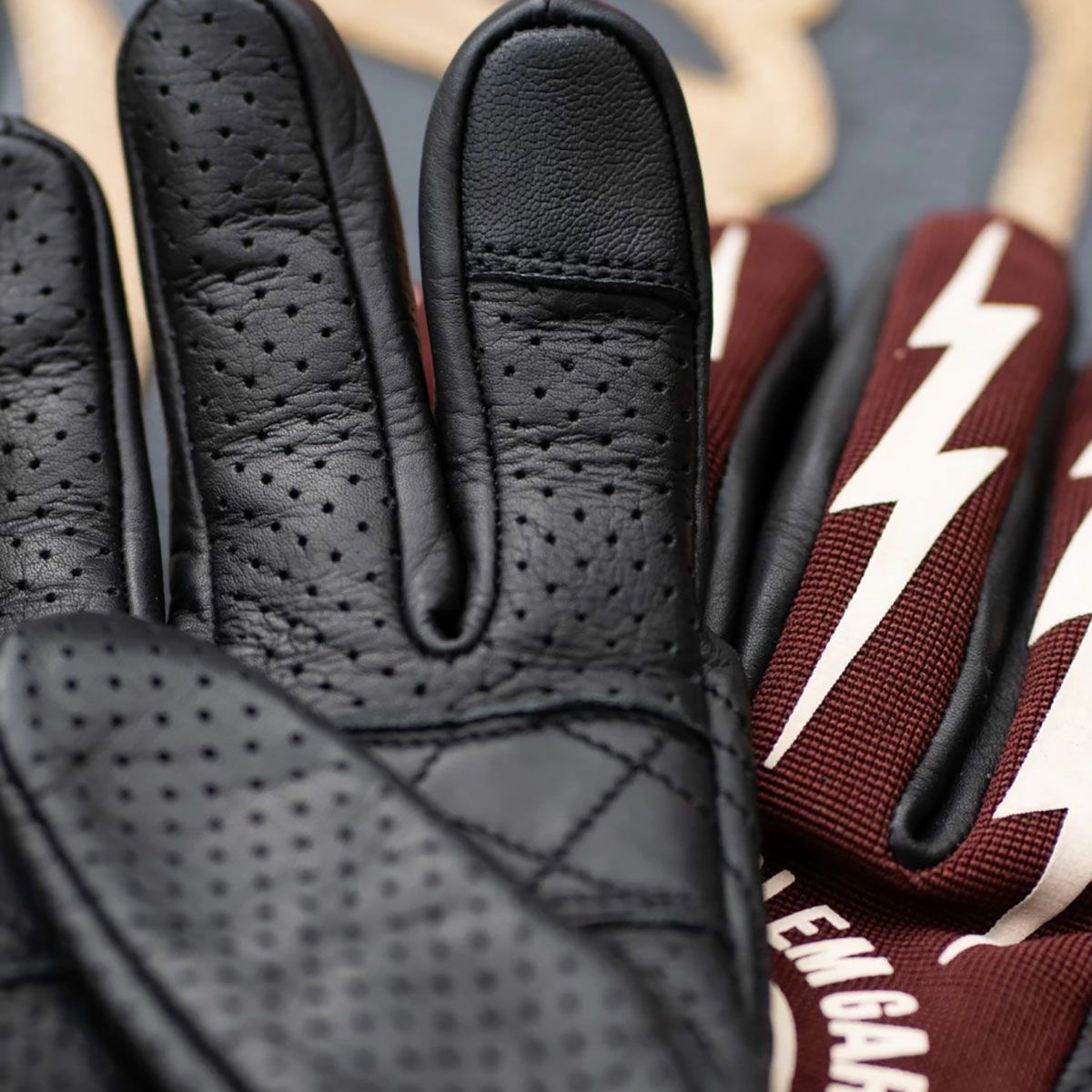 HolyFreedom｜ツールズ グローブ｜3シーズン｜インスルト