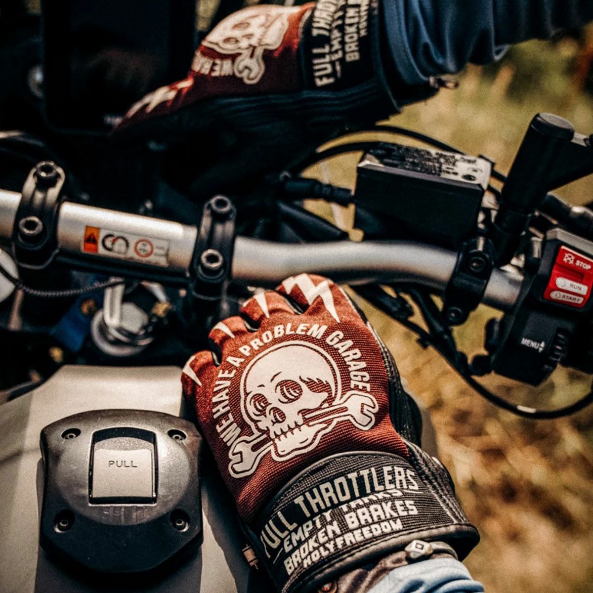 HolyFreedom｜ツールズ グローブ｜3シーズン｜インスルト｜モデル着用