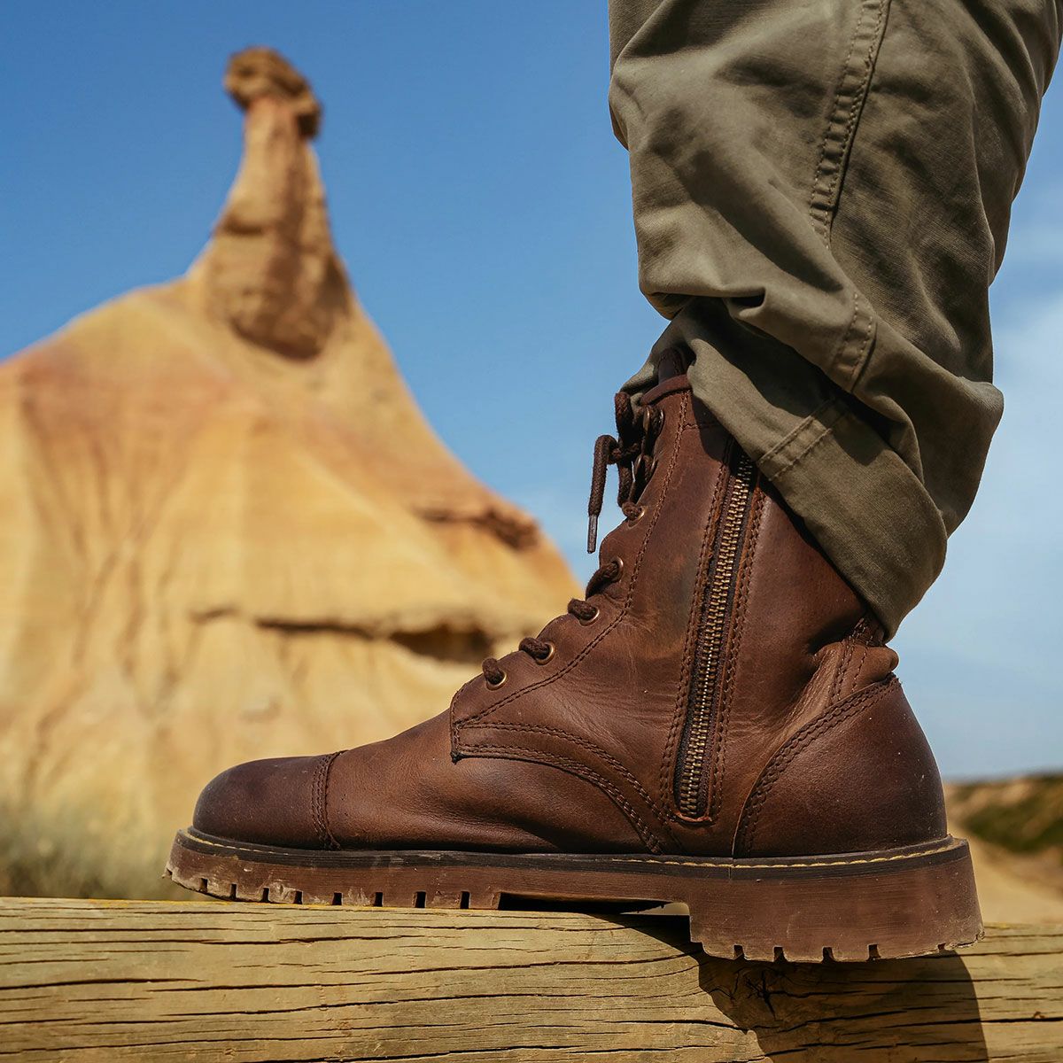 Trip Machine｜ブーツ ブルート｜シューズ｜モカ｜モデル着用