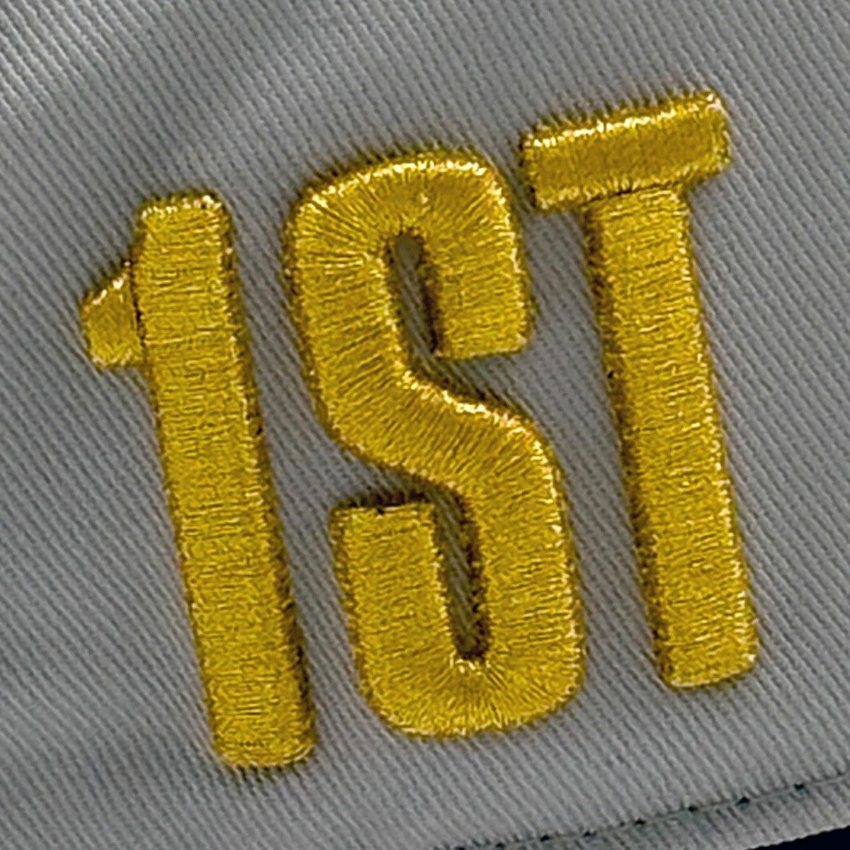 PIRELLI｜ピレリ F1 2025 シルバーストーン GP ポディウムキャップ｜帽子｜シルバーグレー