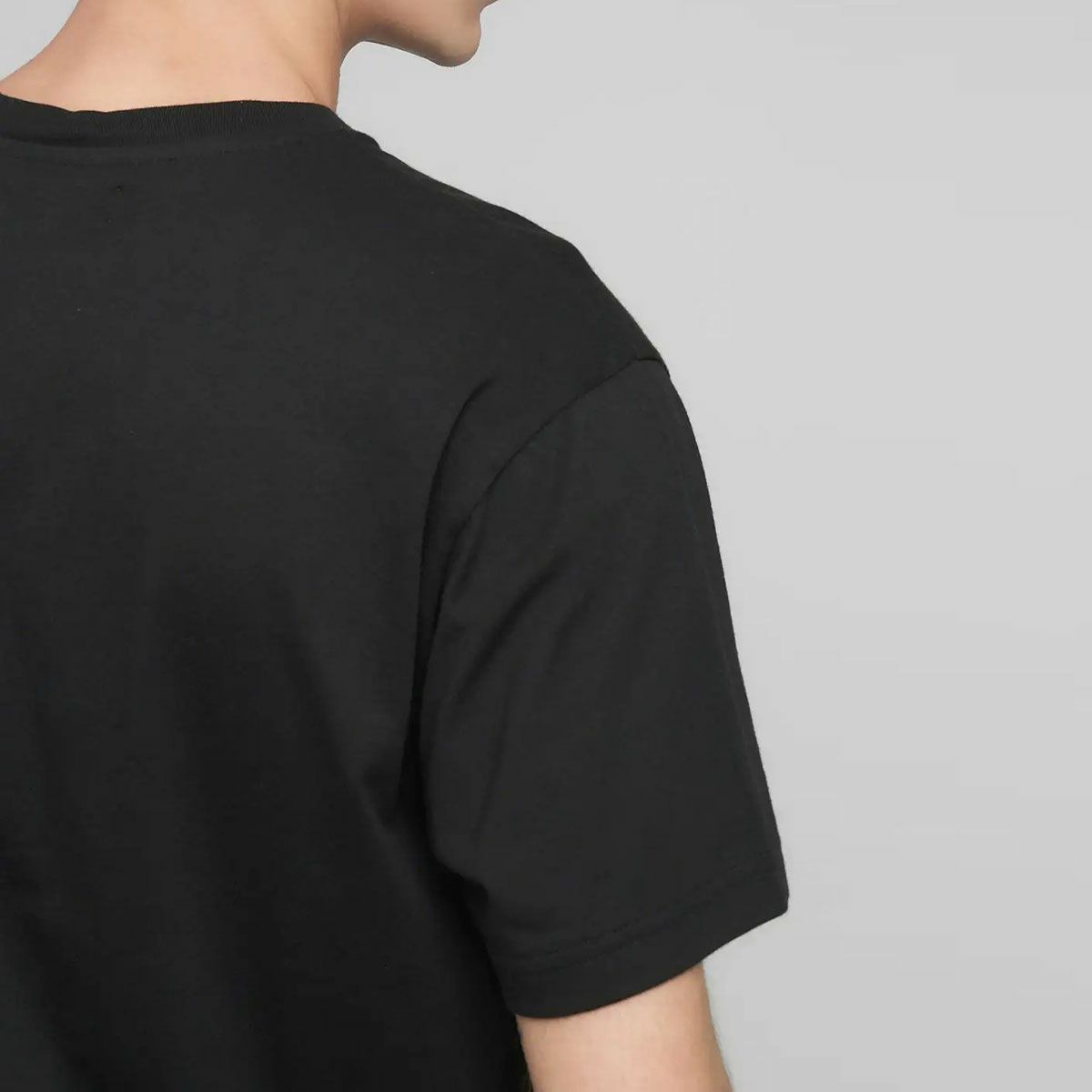 Replay｜タイガー プリント Tシャツ｜トップス｜ブラック｜モデル着用
