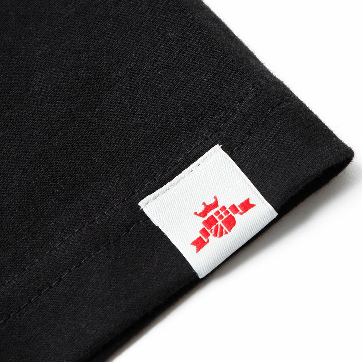 REPLAY｜タイガー プリント Tシャツ｜トップス｜ブラック｜モデル着用