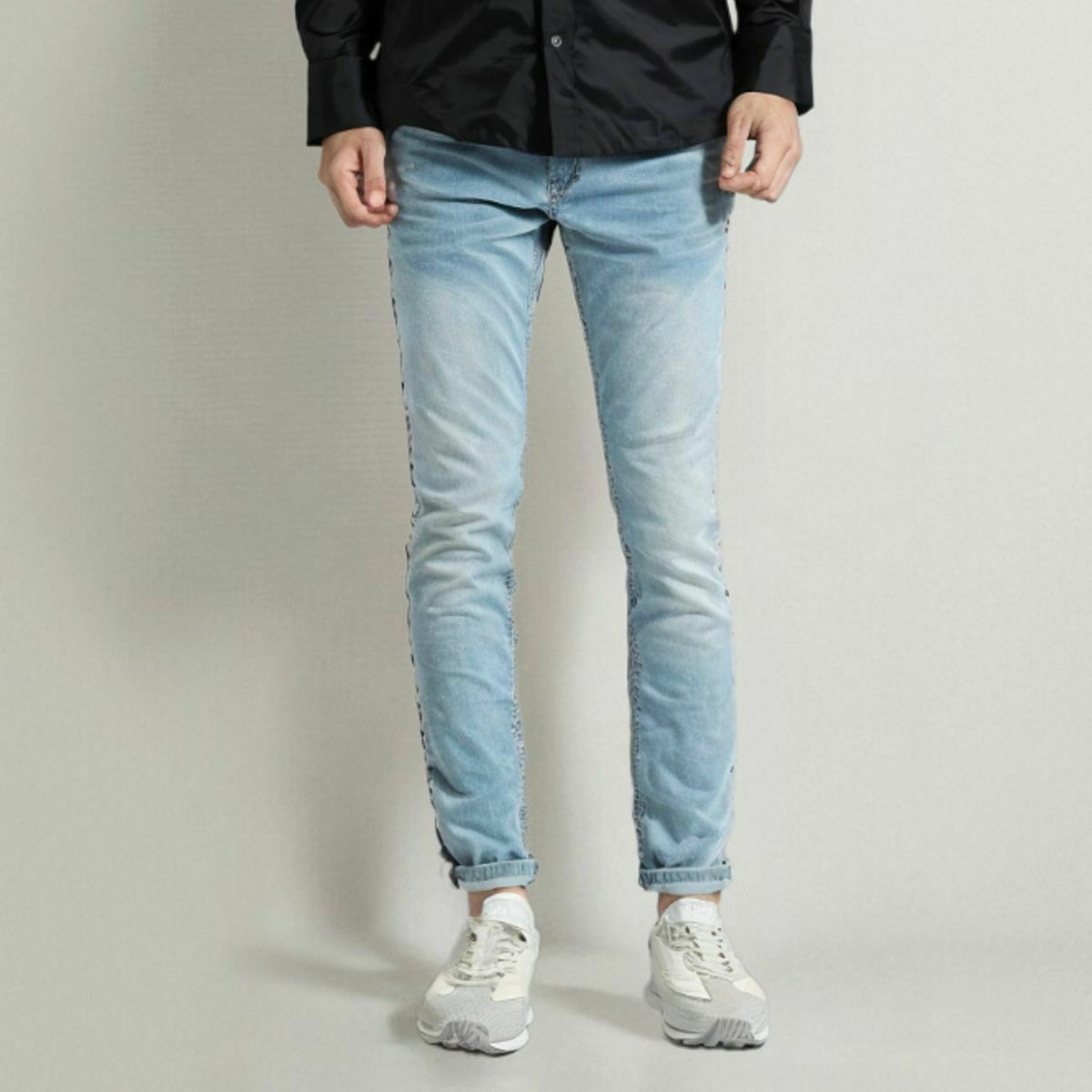 helstons｜スピーダー 2｜デニム｜ブルーブリーチ｜モデル着用