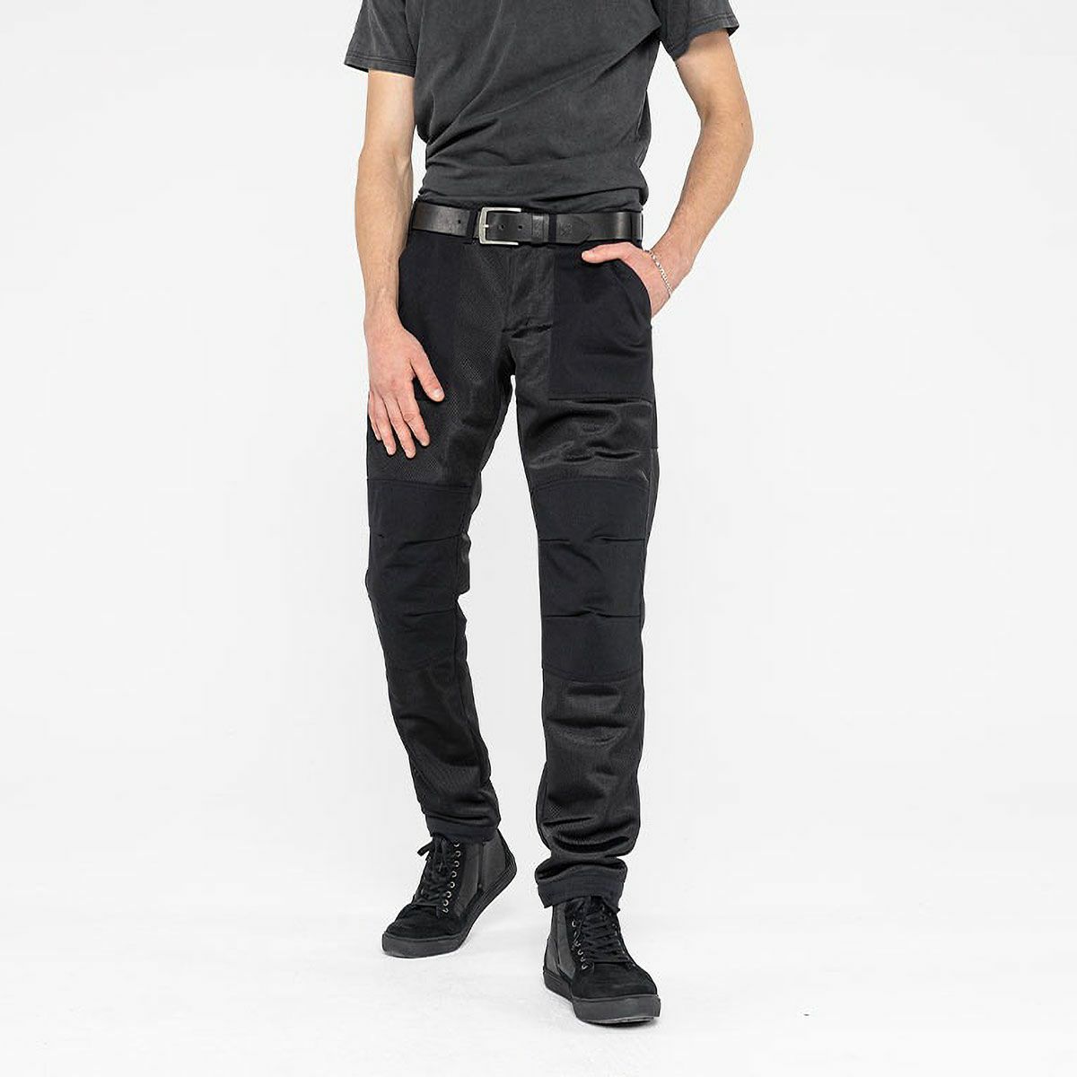 John Doe｜エアロ メッシュ パンツ｜ウェア｜ブラック｜モデル着用