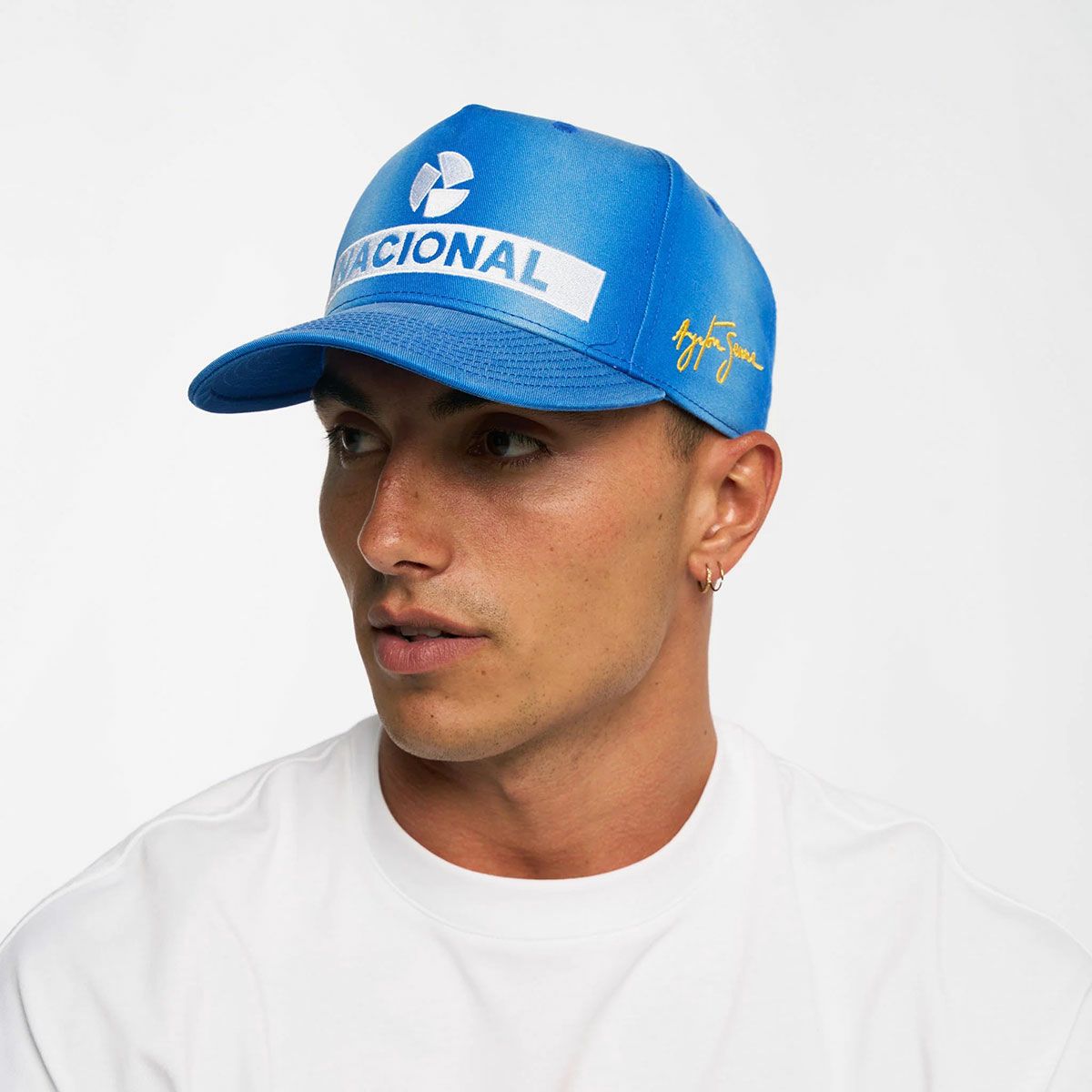 AyrtonSenna｜アイルトン・セナ ナショナル ヴィンテージ ウォッシュド ベースボールキャップ｜帽子｜ブルー｜モデル着用