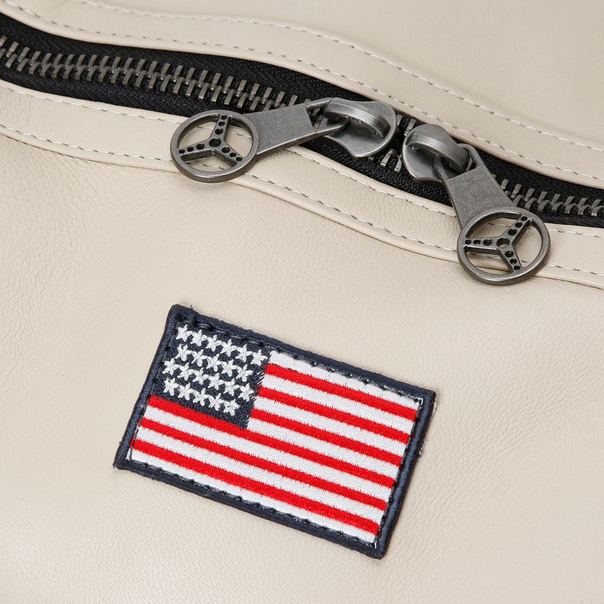 CLASSIC LEGEND MOTORS｜キャロルシェルビー BIG D 48H レザー ボストンバッグ｜バッグ｜エクリュ