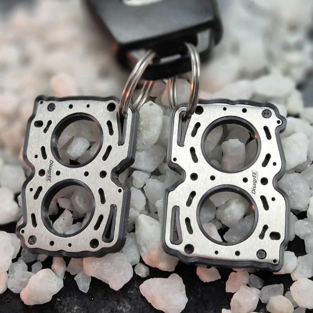 DisagrEE｜スバル EJ ヘッドガスケット キーチェーン 2個セット｜キーホルダー