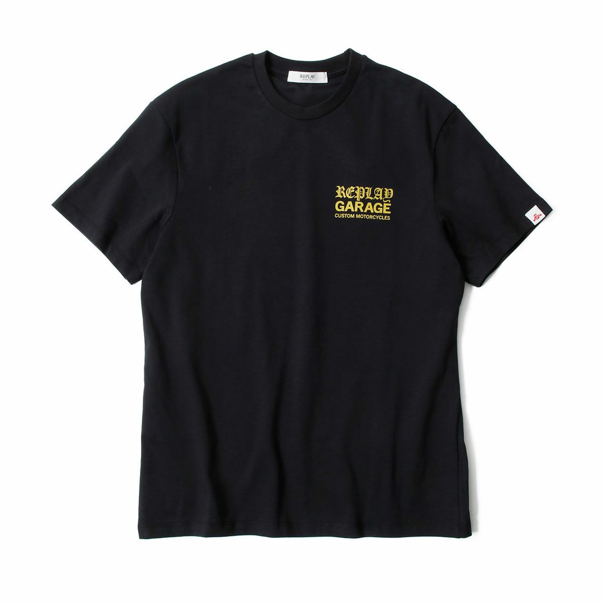 REPLAY｜"リプレイ ガレージ"チェスト プリント Tシャツ｜トップス｜ブラック